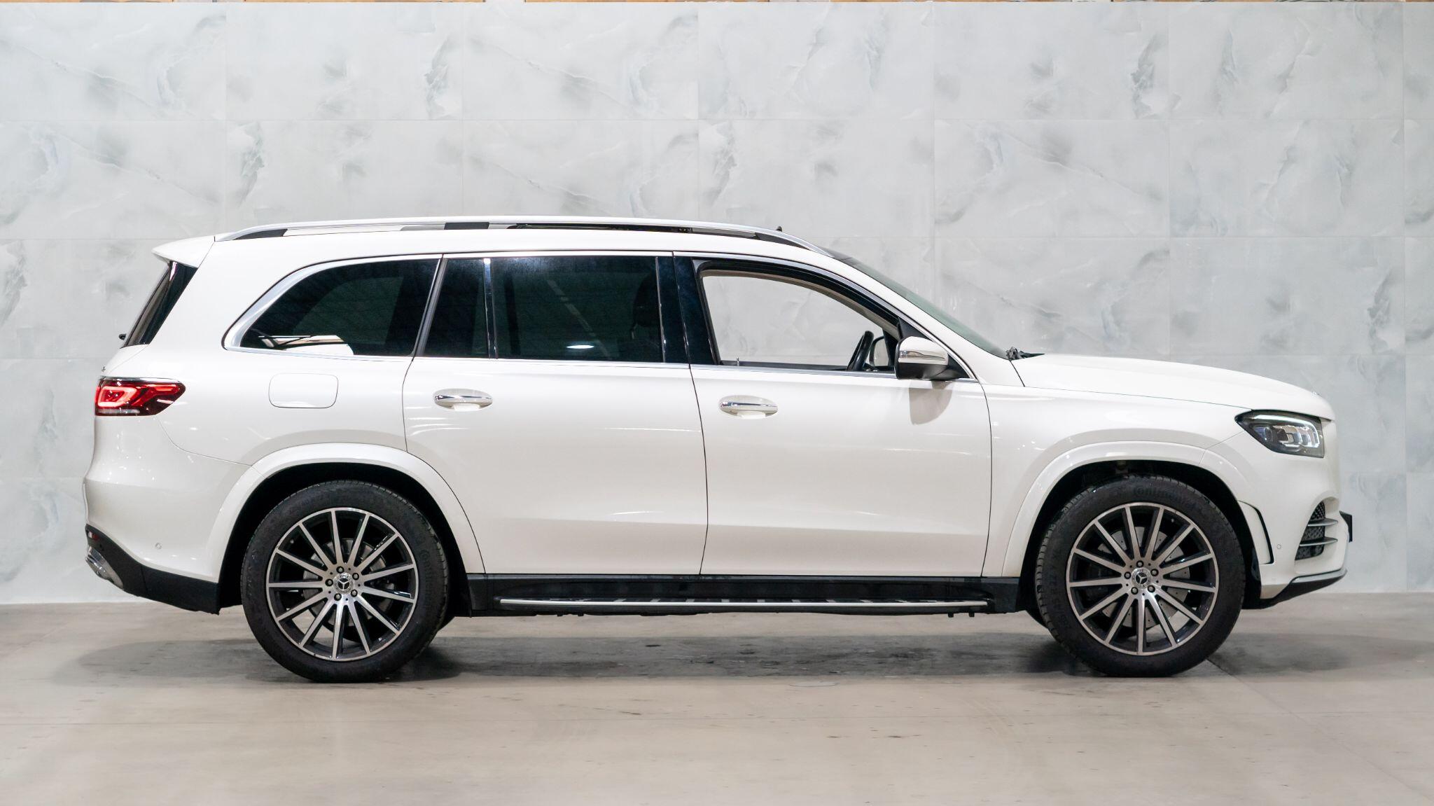 Mercedes-Benz GLS view 8