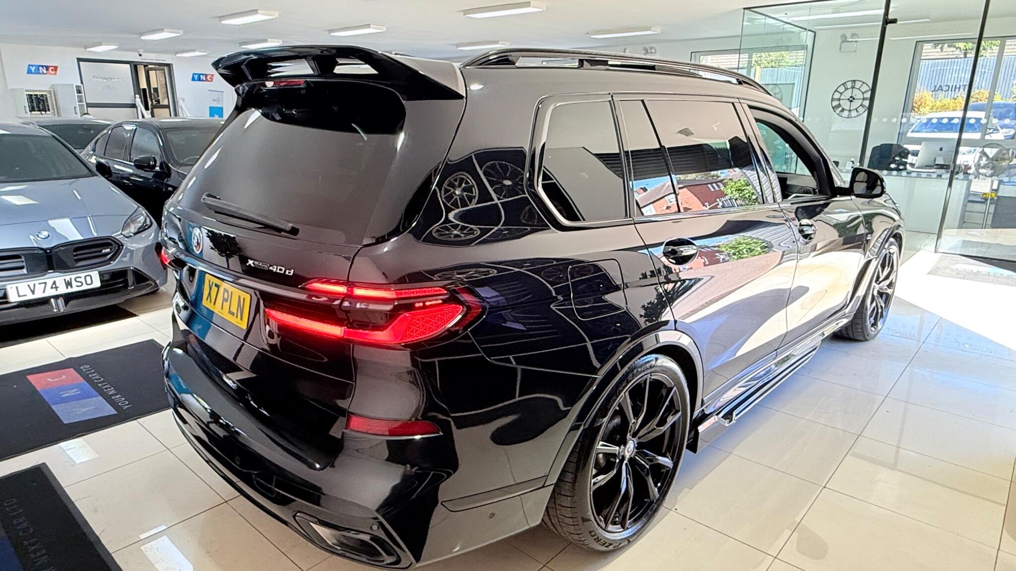 BMW X7 view 73
