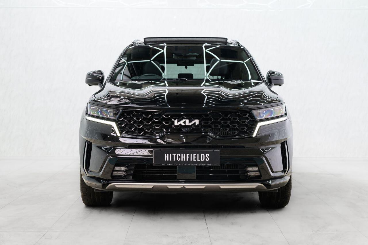 Kia Sorento view 3