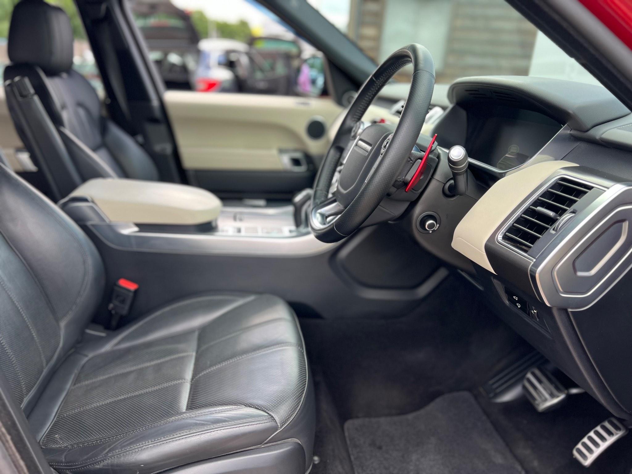 Land Rover Range Rover Sport view 15