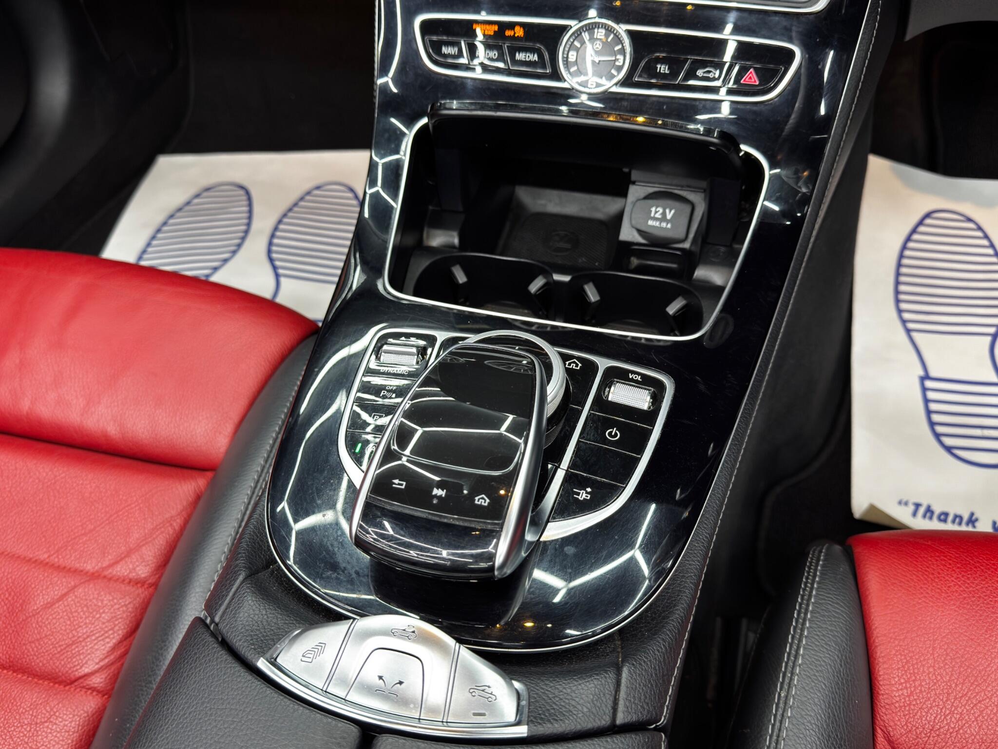 Mercedes-Benz E-Class view 25