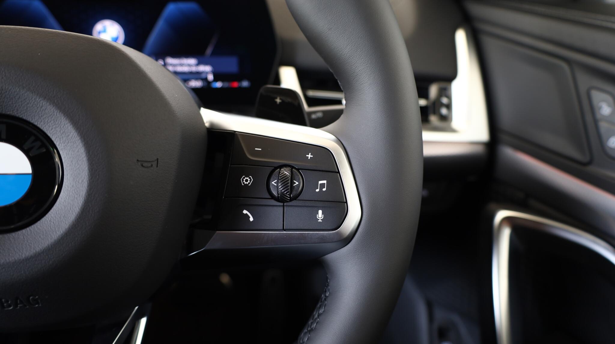 BMW X2 view 18