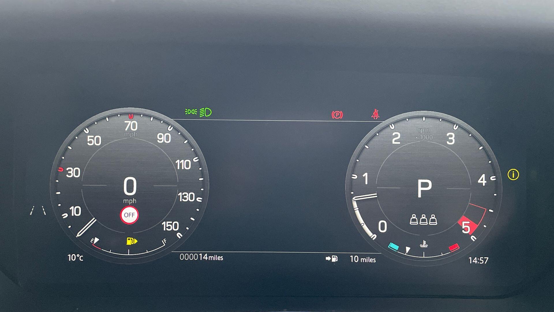 Land Rover Defender view 16