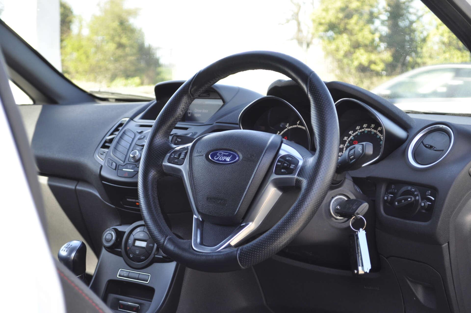 Ford Fiesta view 7