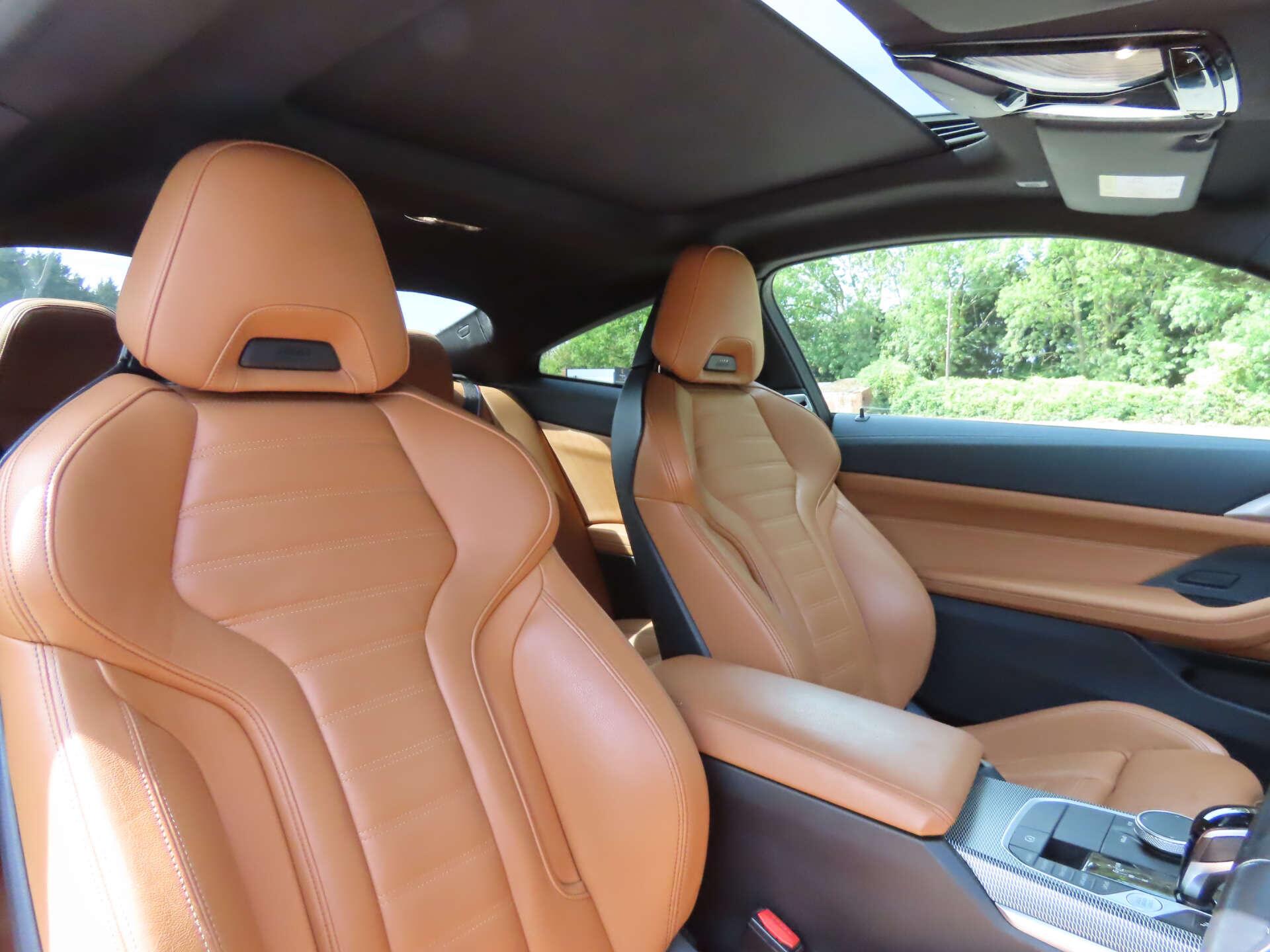 BMW 4 Series view 9