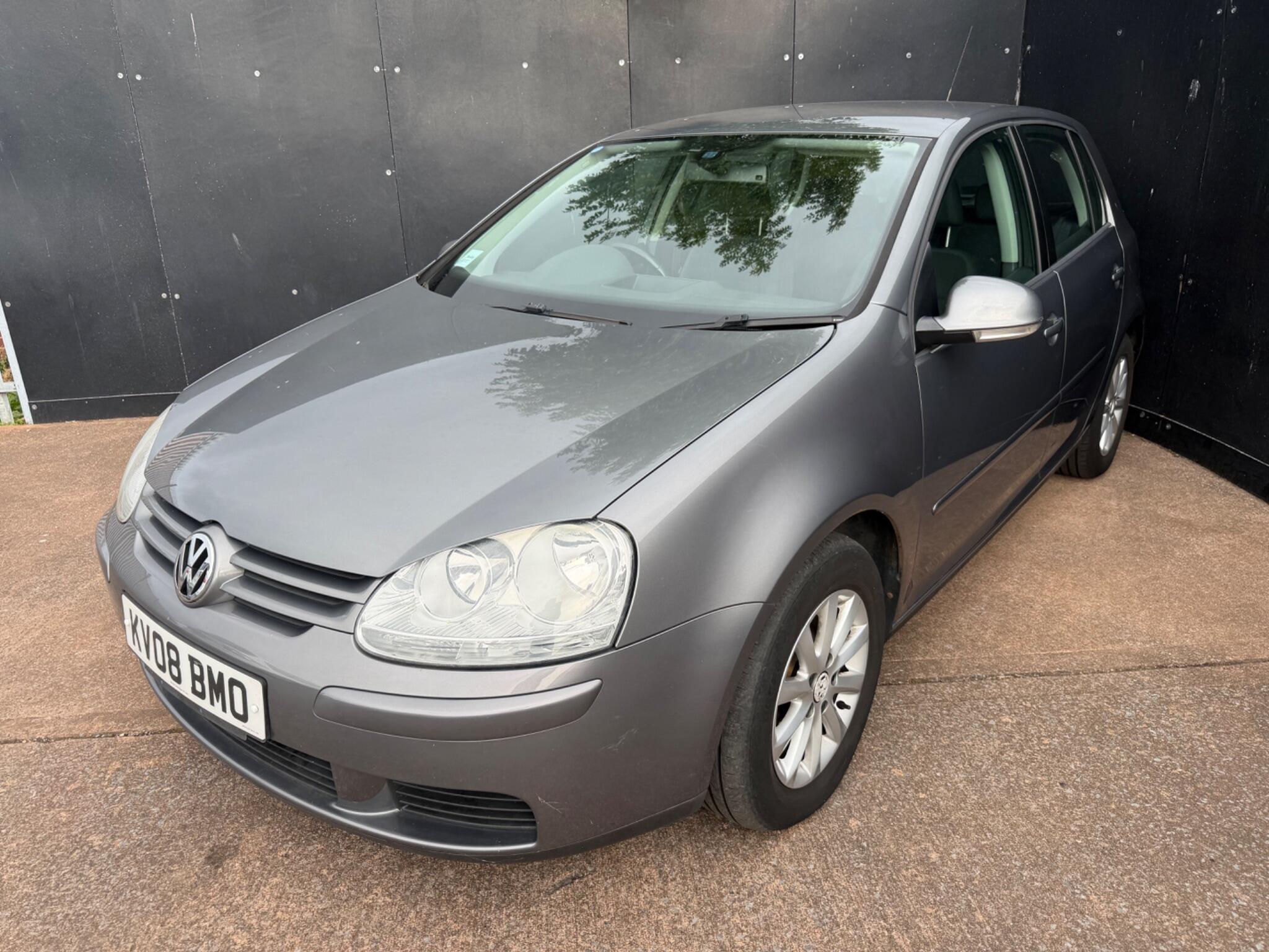 Volkswagen Golf view 9