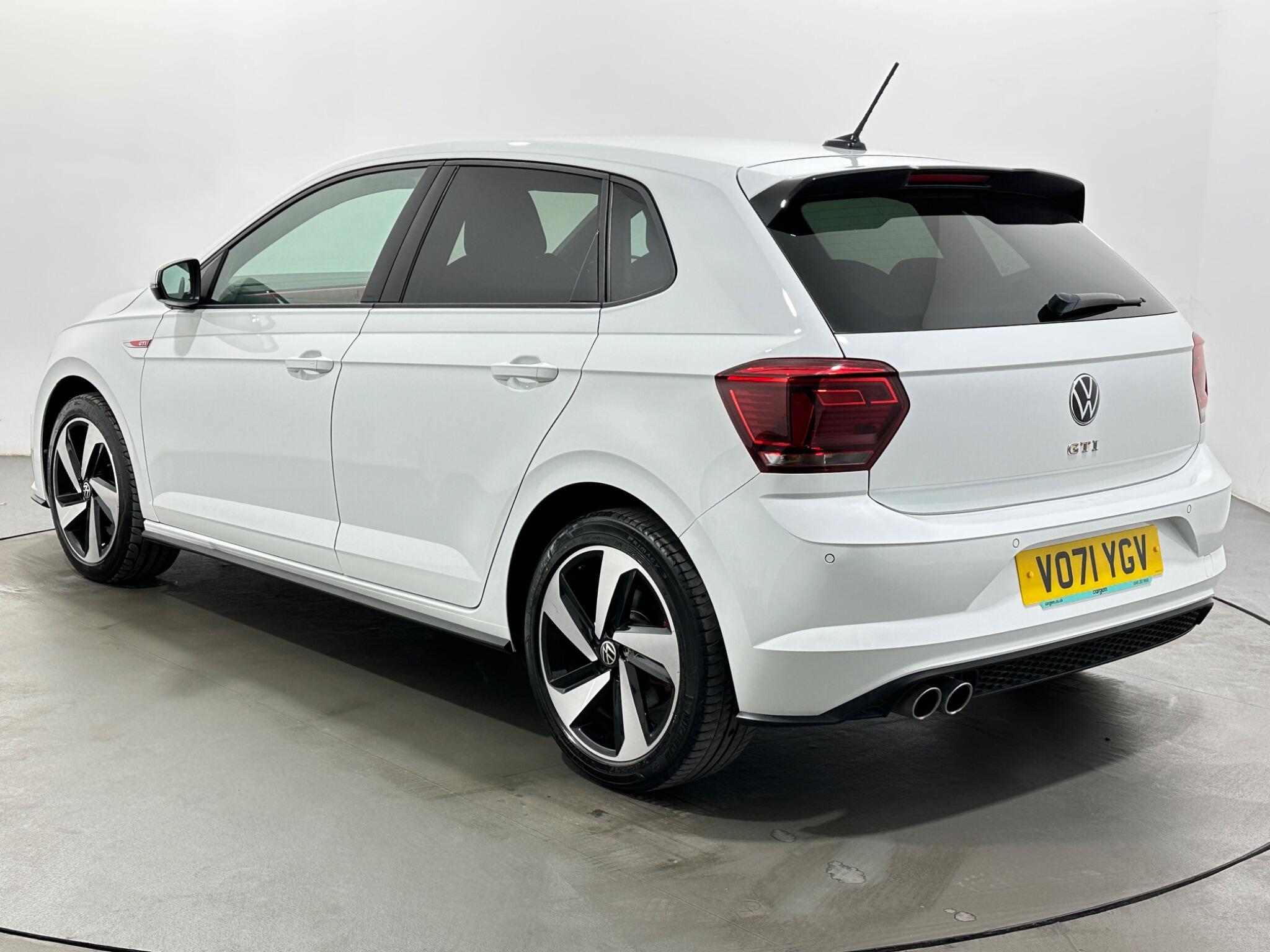 Volkswagen Polo view 6