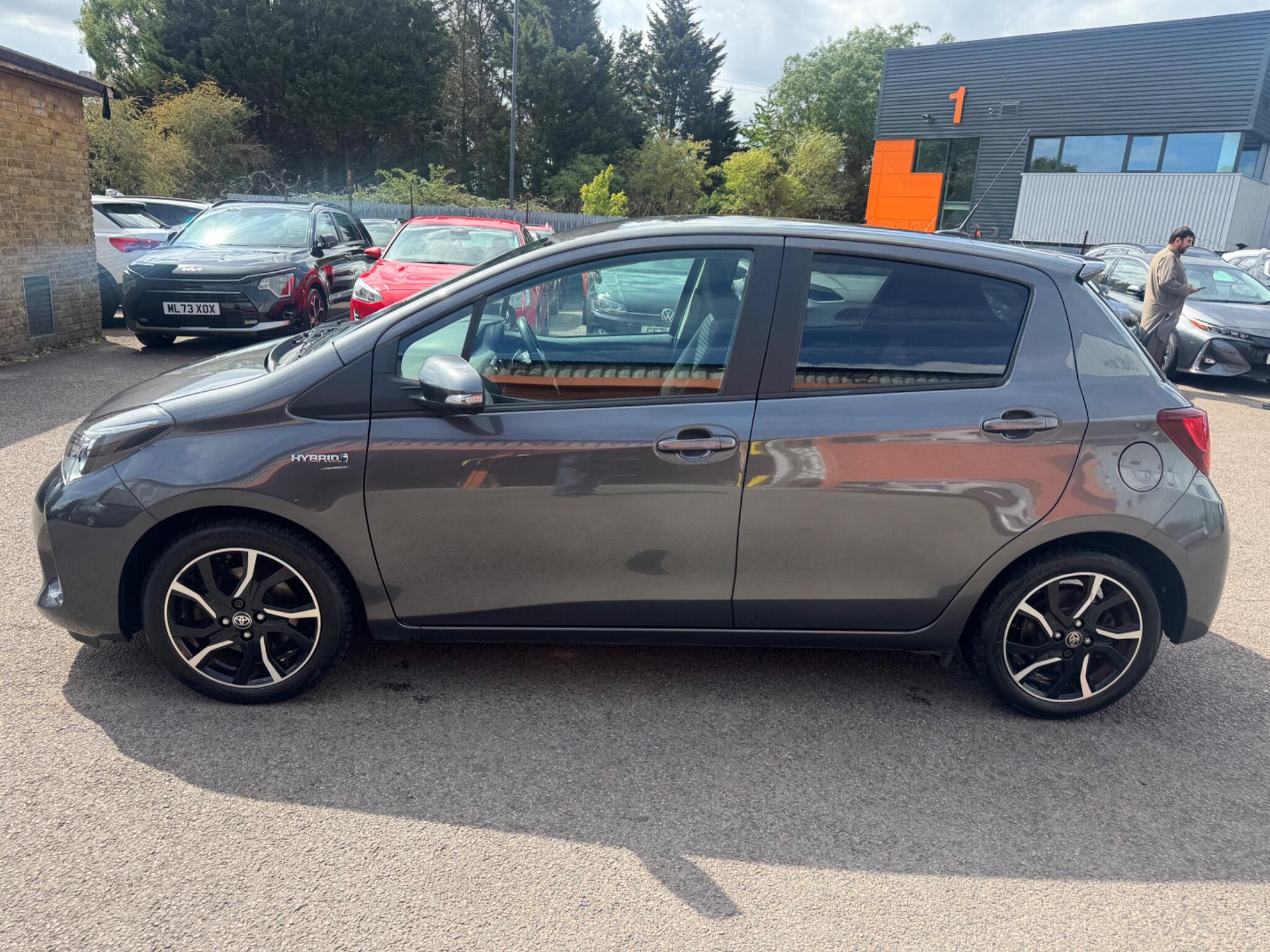 Toyota Yaris view 7