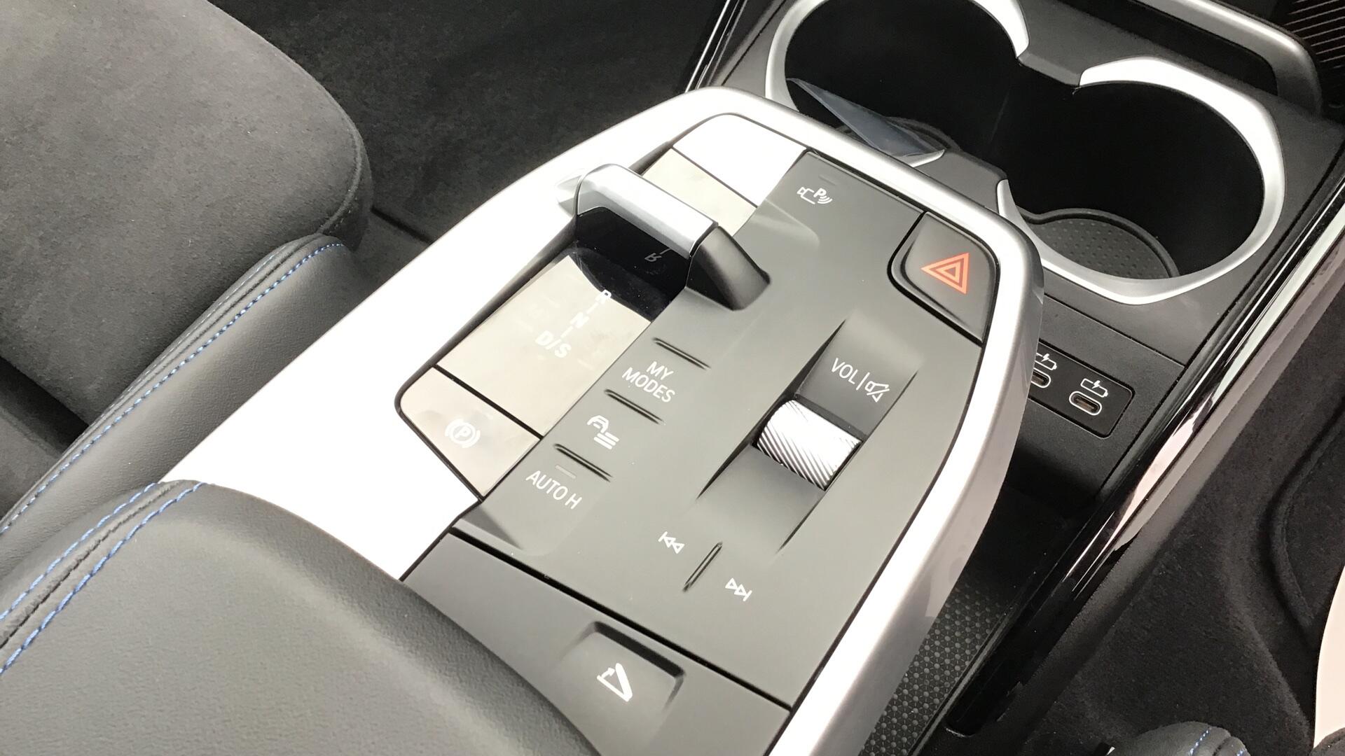 BMW X1 view 19