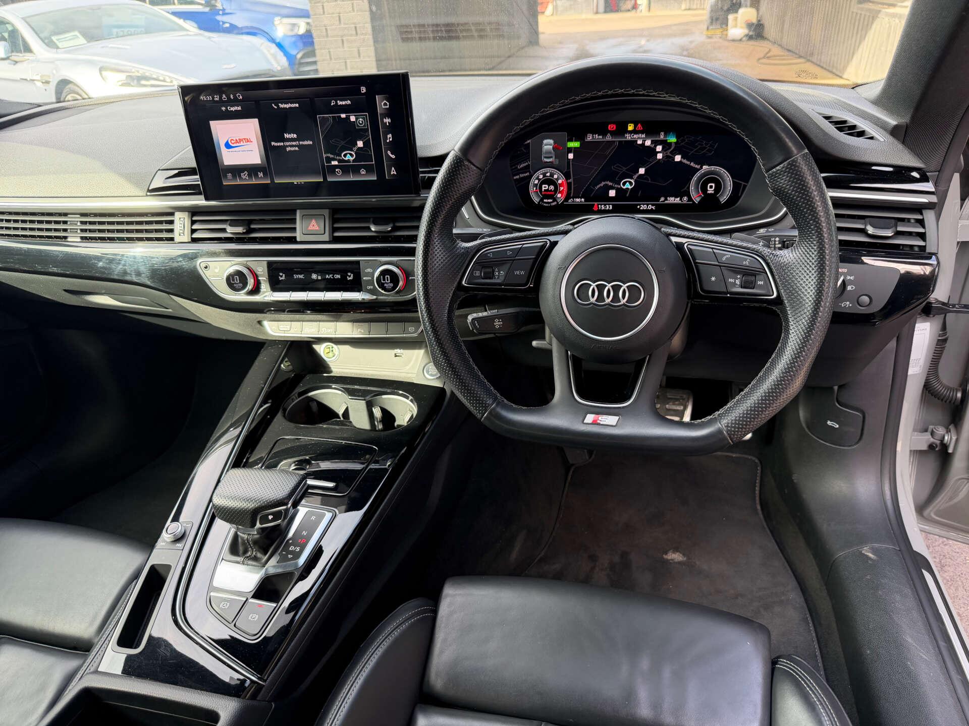 Audi A5 view 3