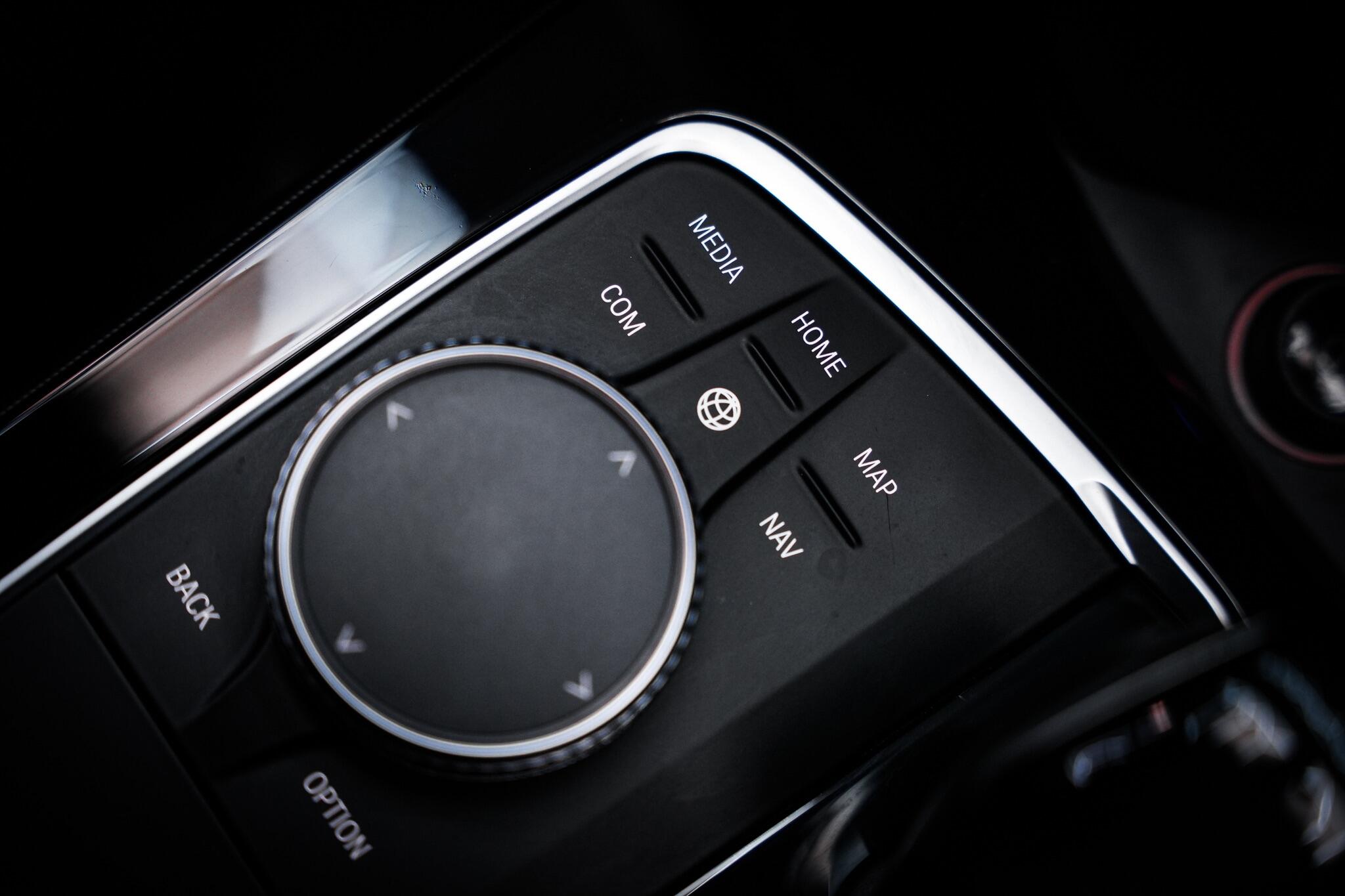 BMW 1 Series view 45