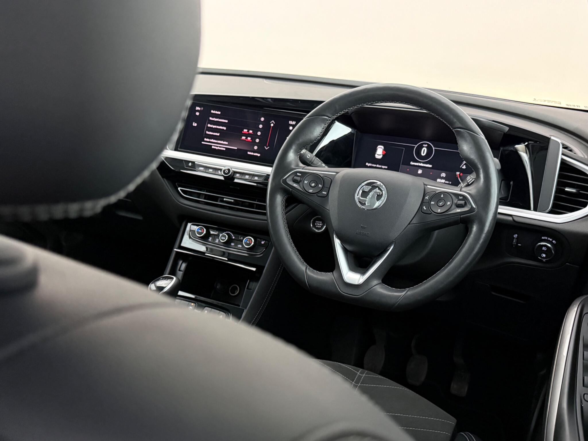 Vauxhall Grandland X view 13