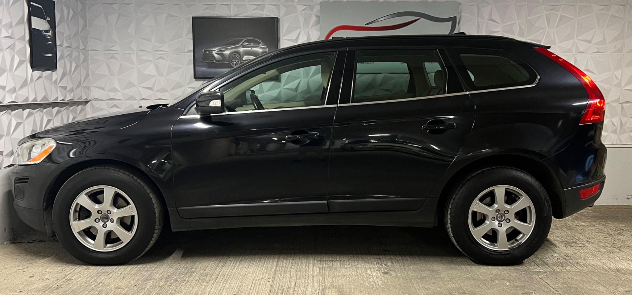 Volvo XC60 view 11