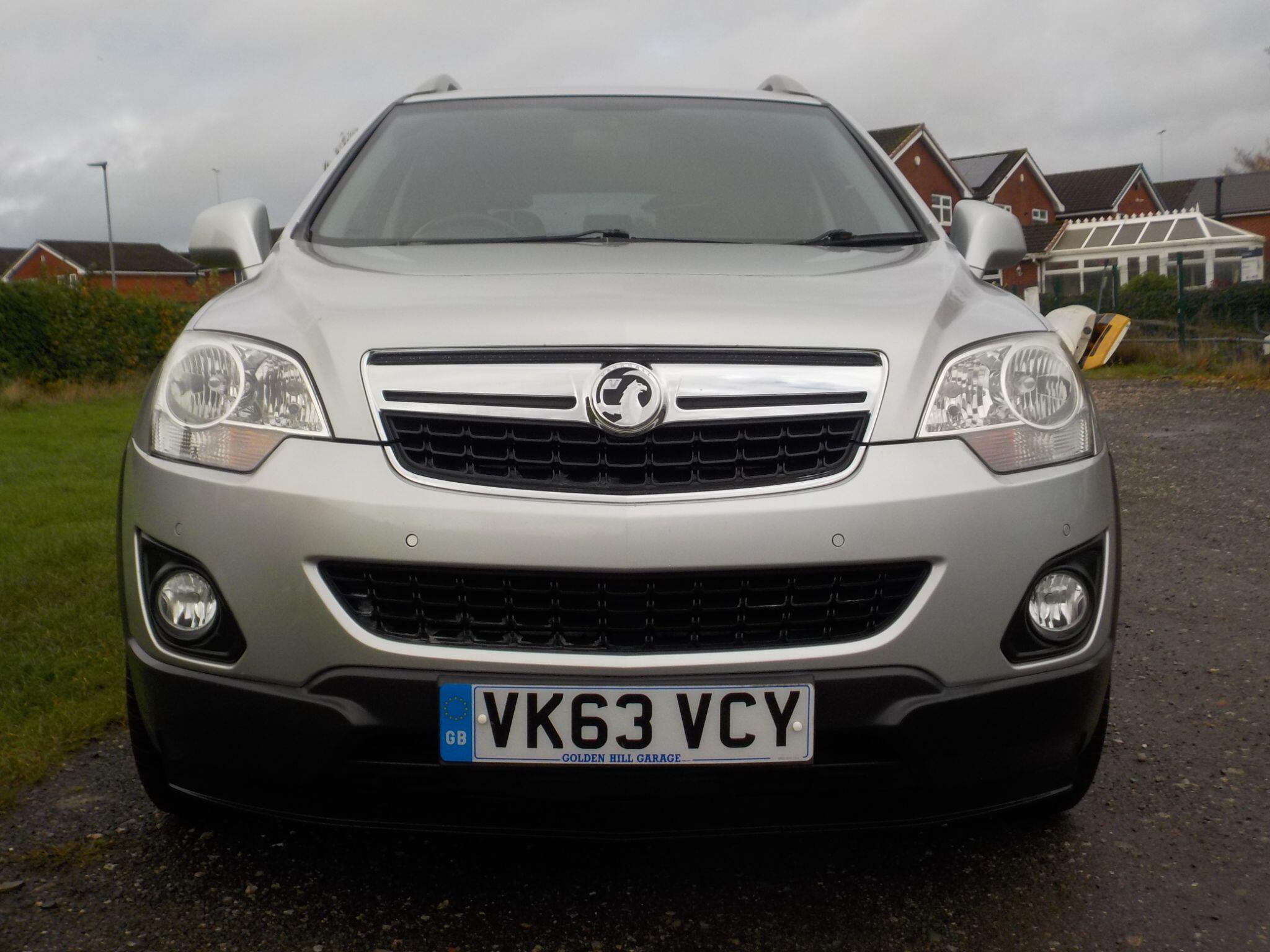 Vauxhall Antara 2.2 CDTi Exclusiv 4WD Euro 5 (s/s) 5dr