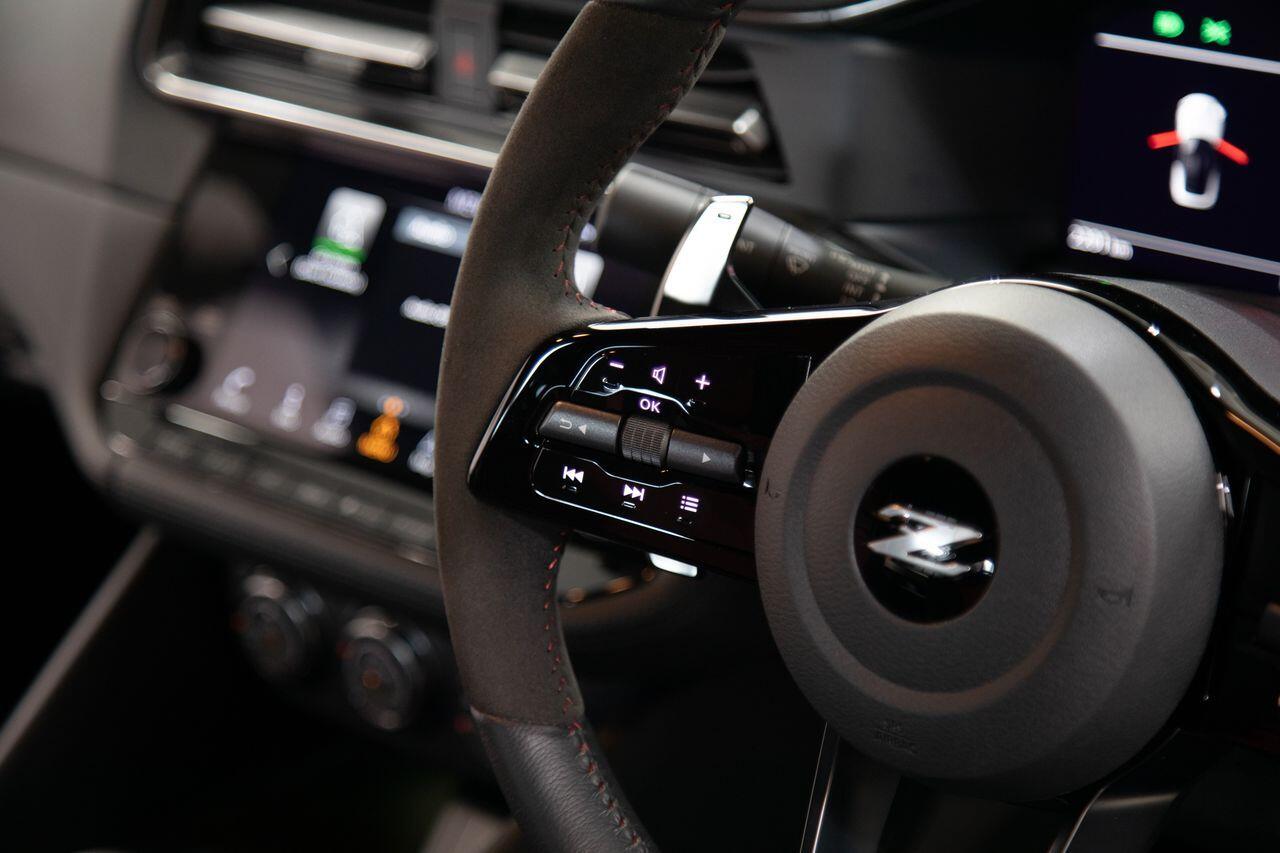 Nissan 2025 Nissan view 8