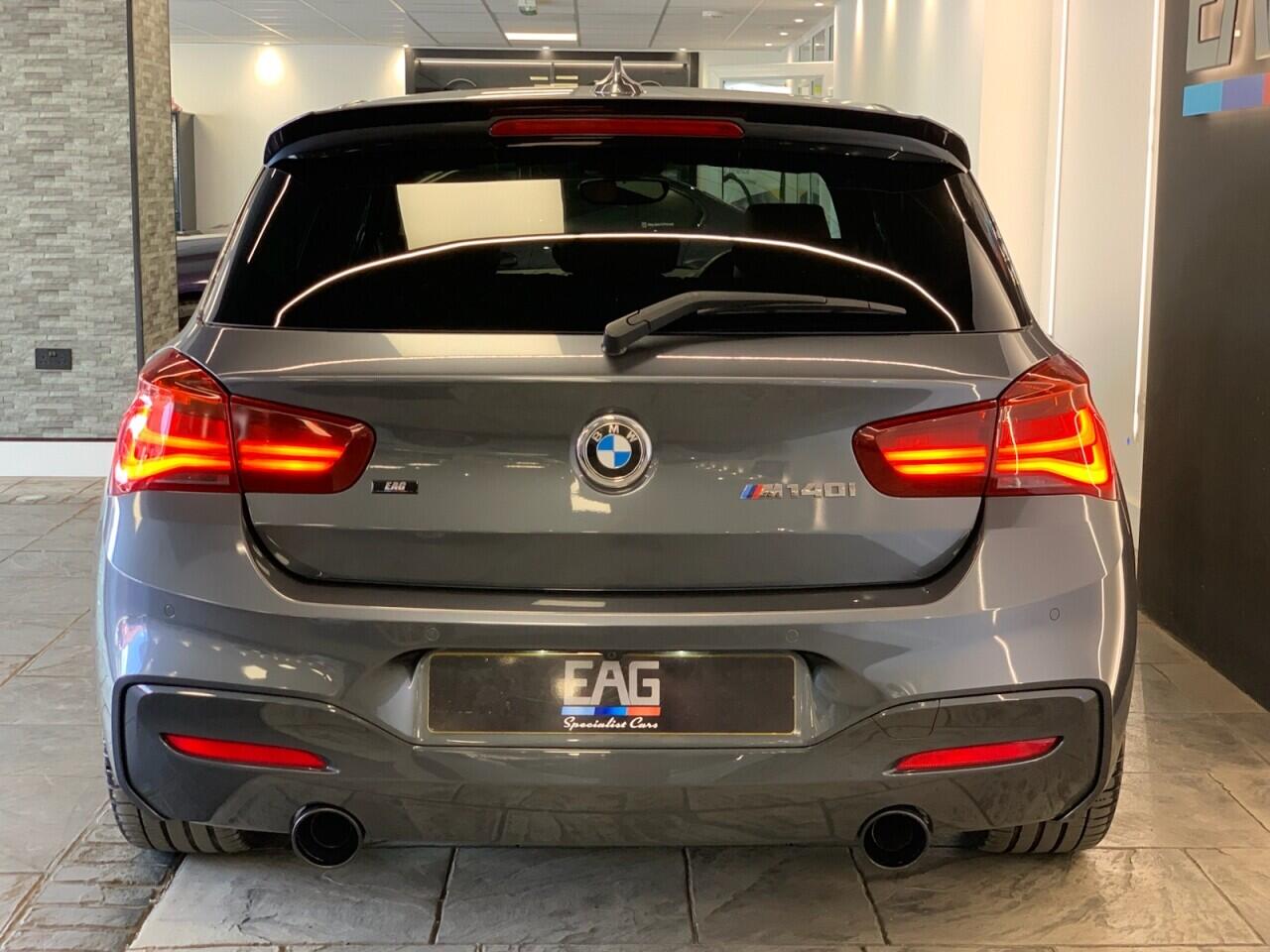 BMW 1 Series view 7