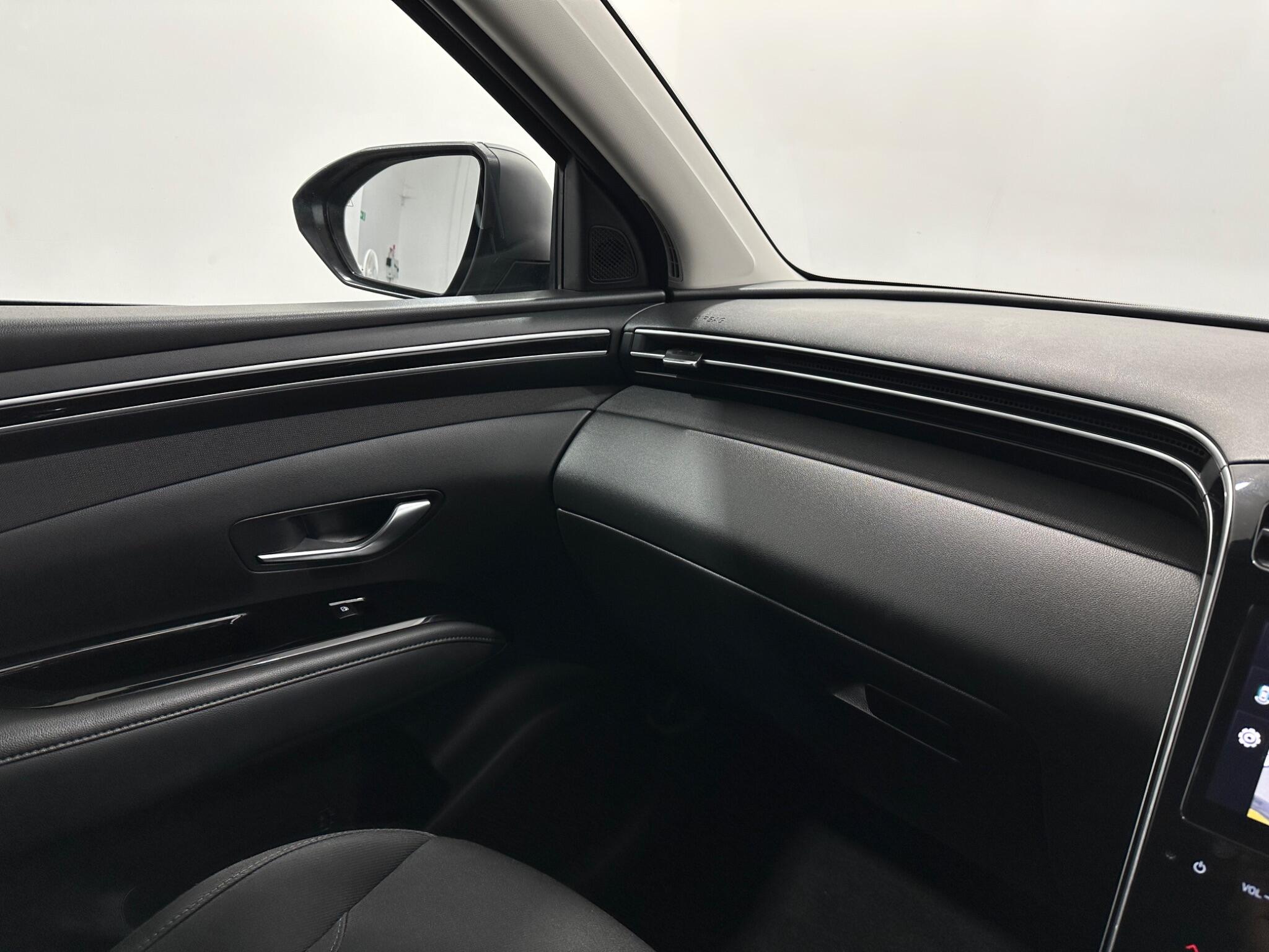 Hyundai Tucson view 26