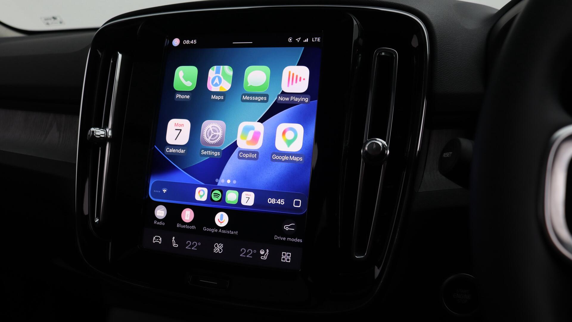 Volvo XC40 view 43
