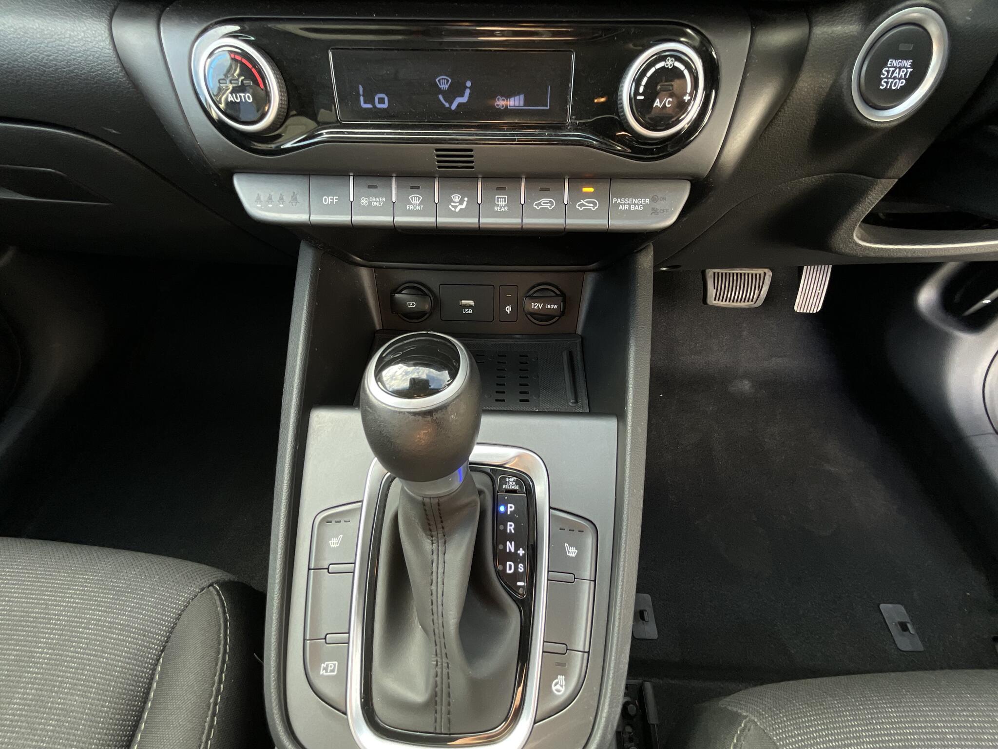 Hyundai Kona view 26