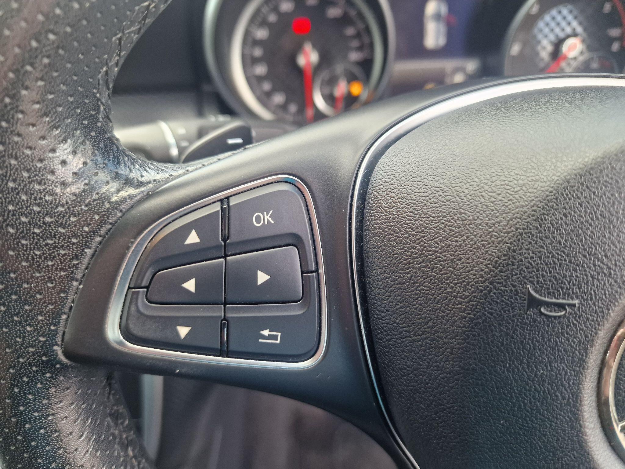 Mercedes-Benz A-Class view 42