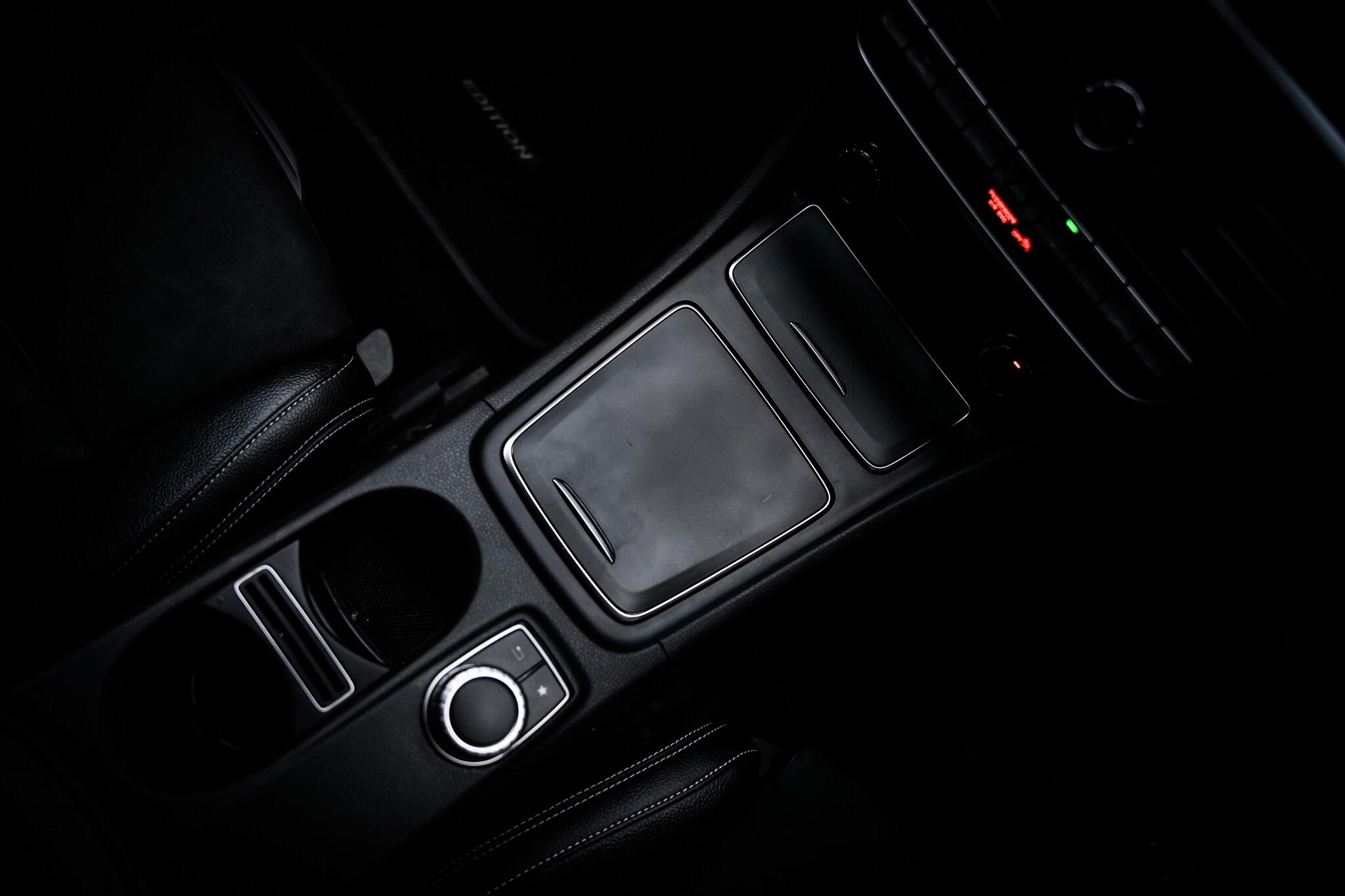Mercedes-Benz Gla view 5