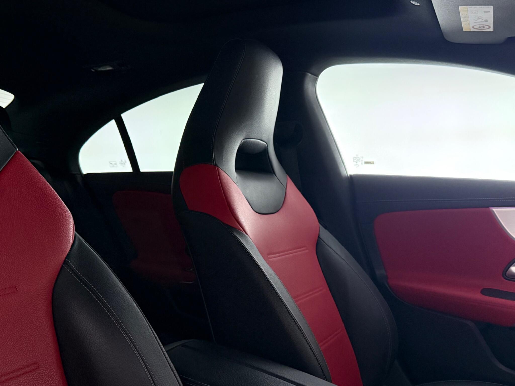 Mercedes-Benz Cla view 35