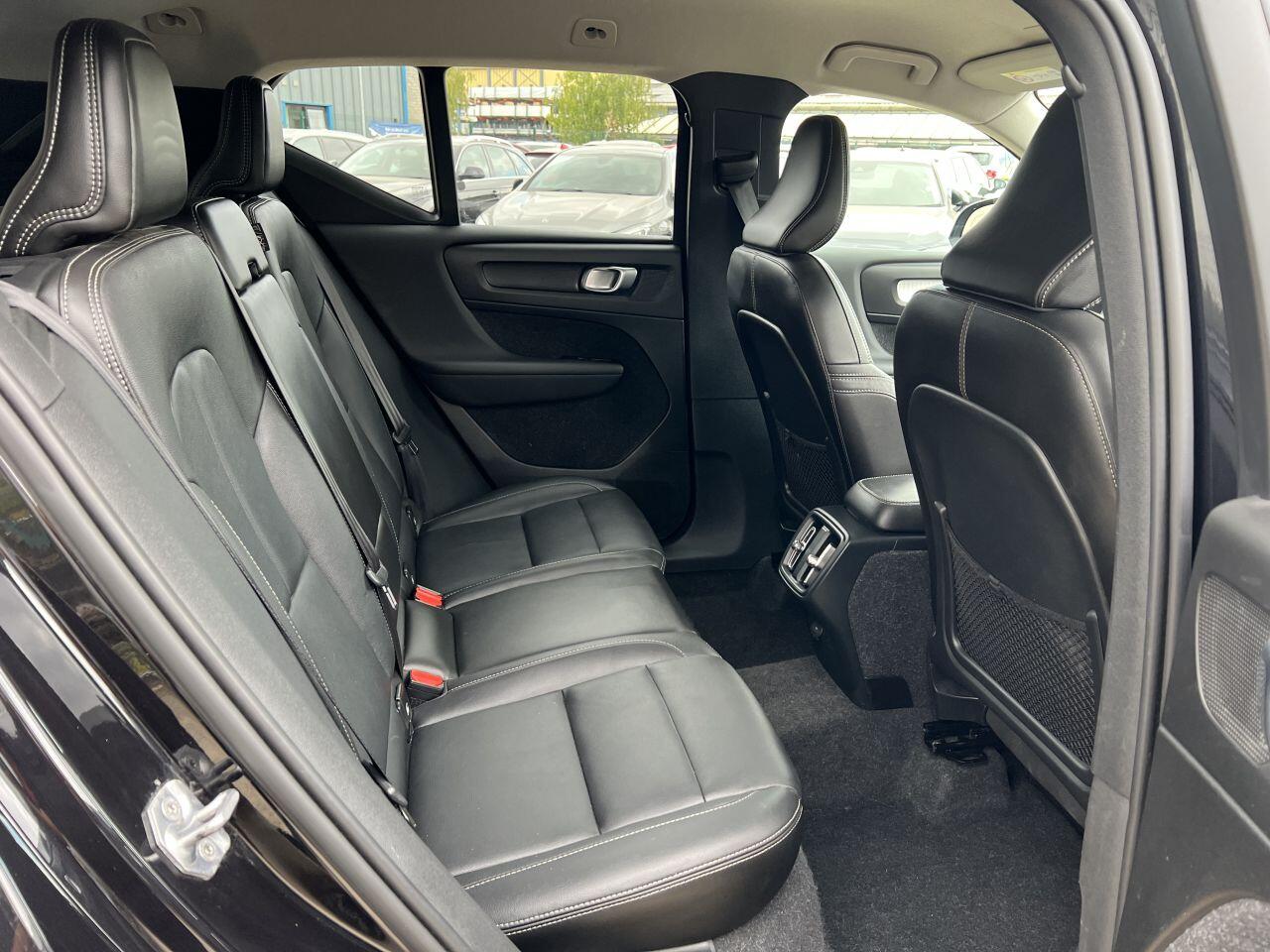 Volvo XC40 view 20