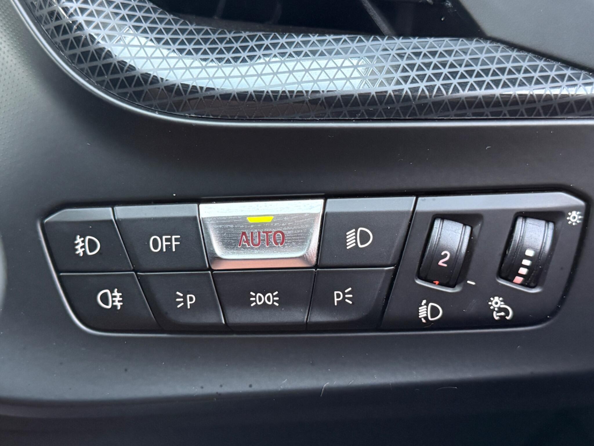 BMW 1 Series - Image 63
