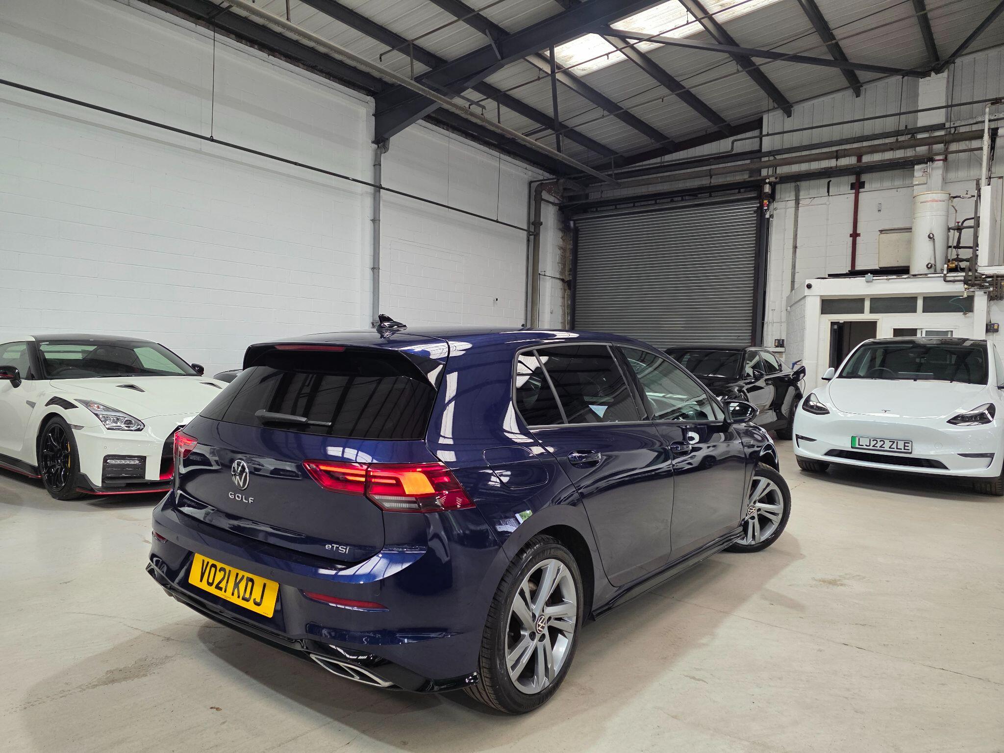 Volkswagen Golf view 24