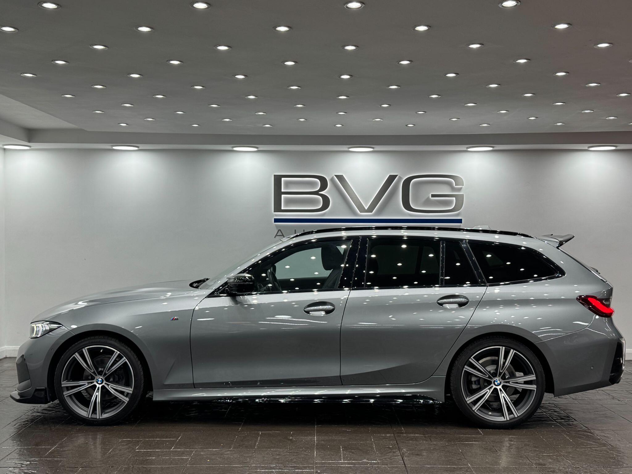 BMW 3 Series view 15