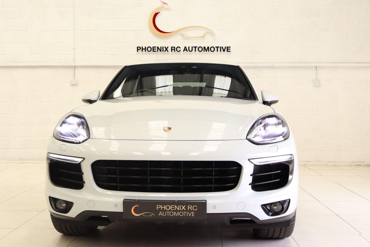 Porsche Cayenne view 2