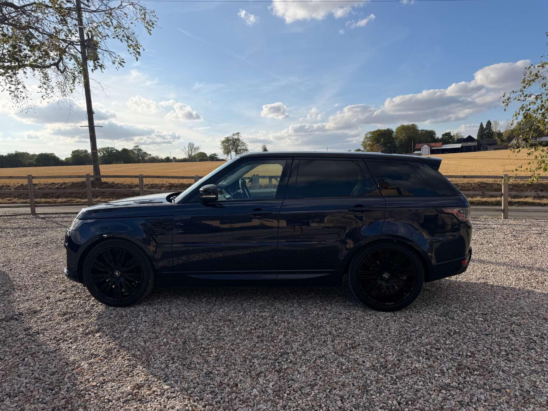 Land Rover Range Rover Sport view 6