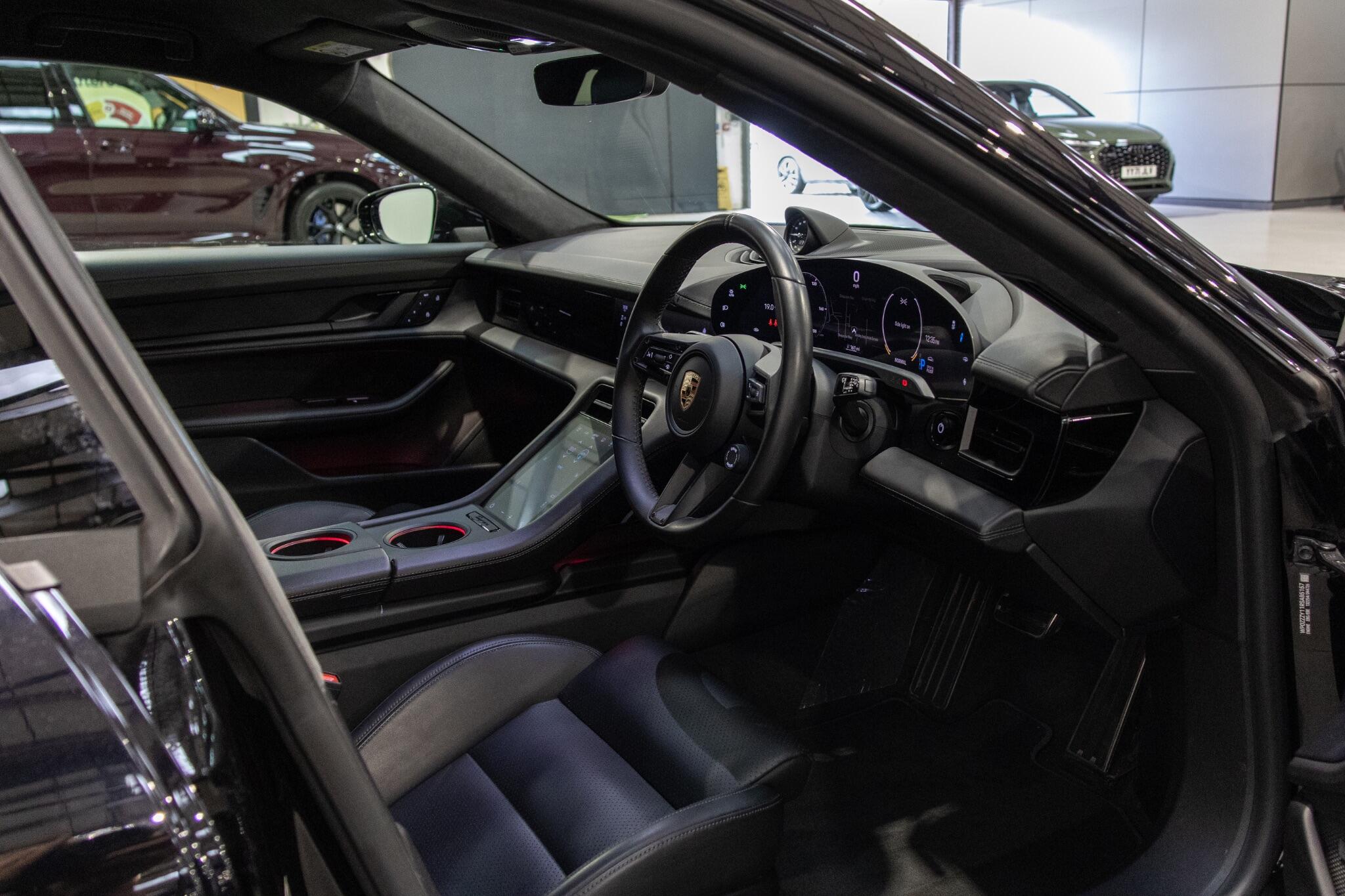 Porsche Taycan view 14