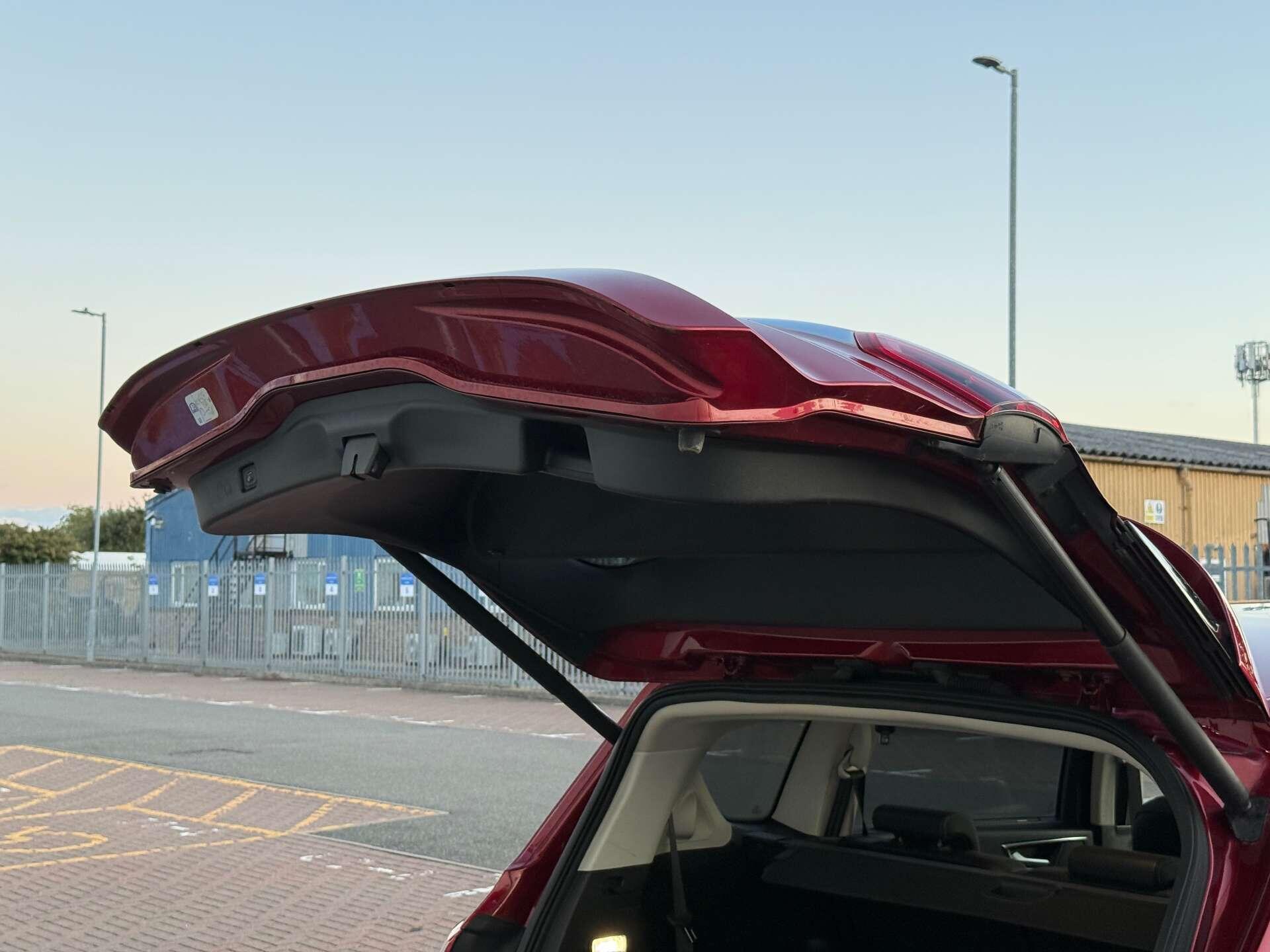 Ford S-Max view 27
