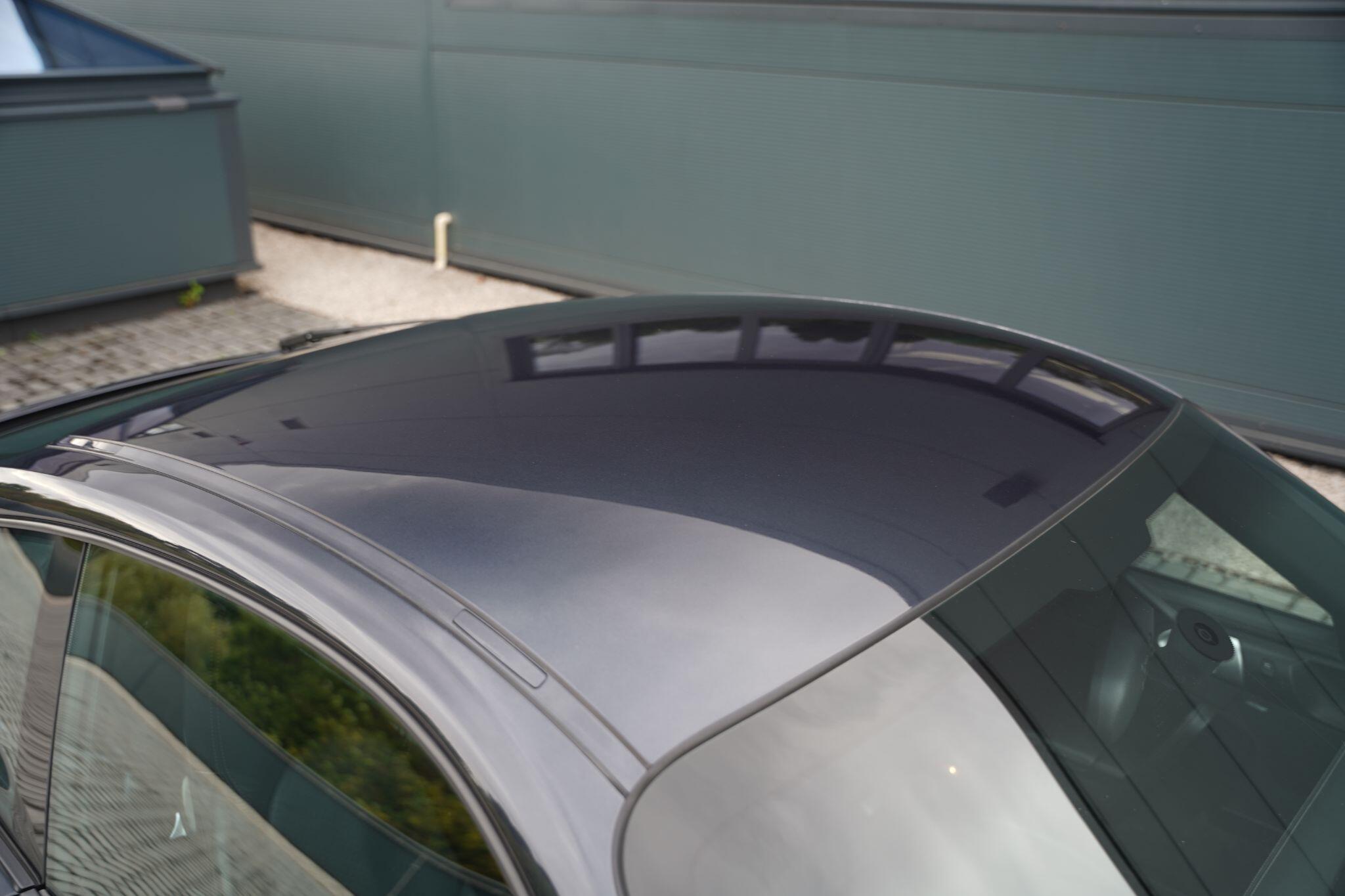 Porsche 911 view 67