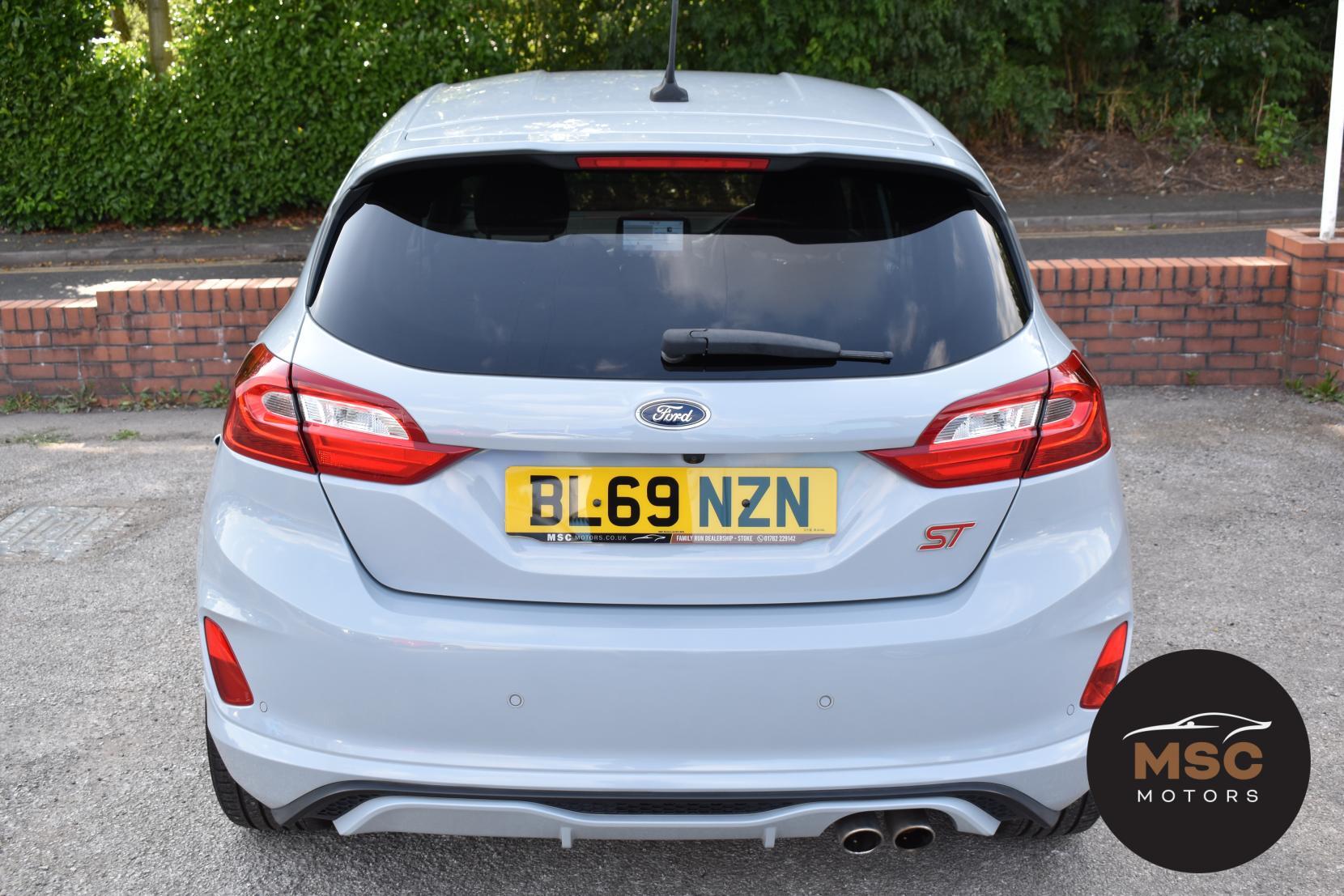 Ford Fiesta view 15