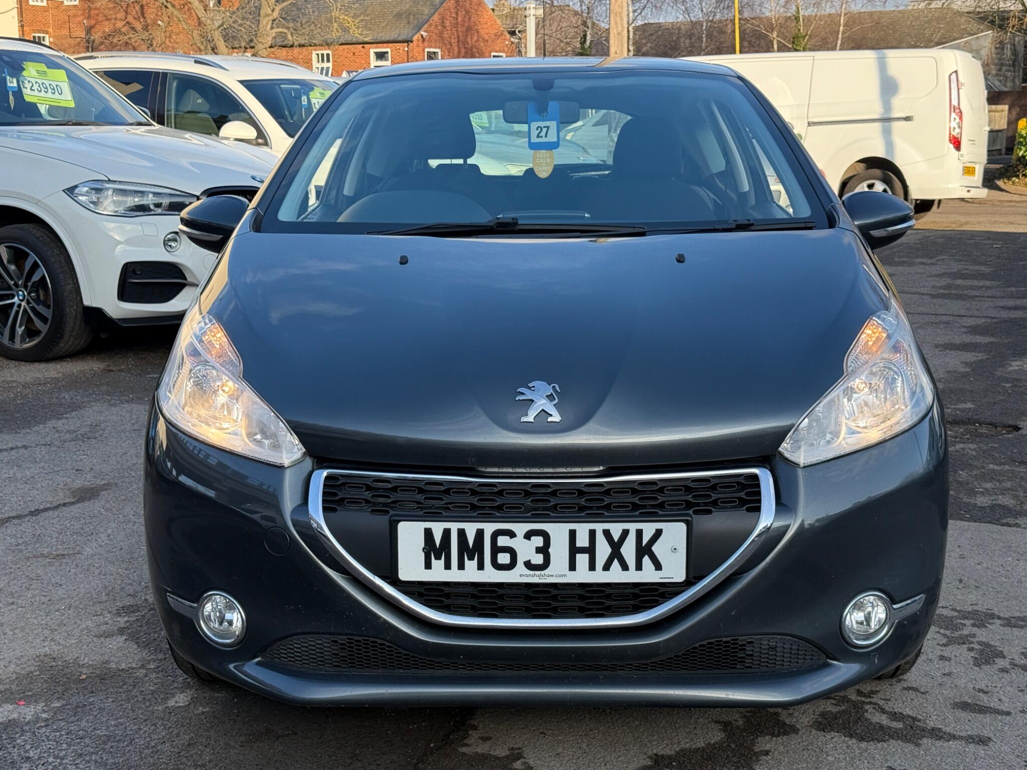 Peugeot 208 - Image 7