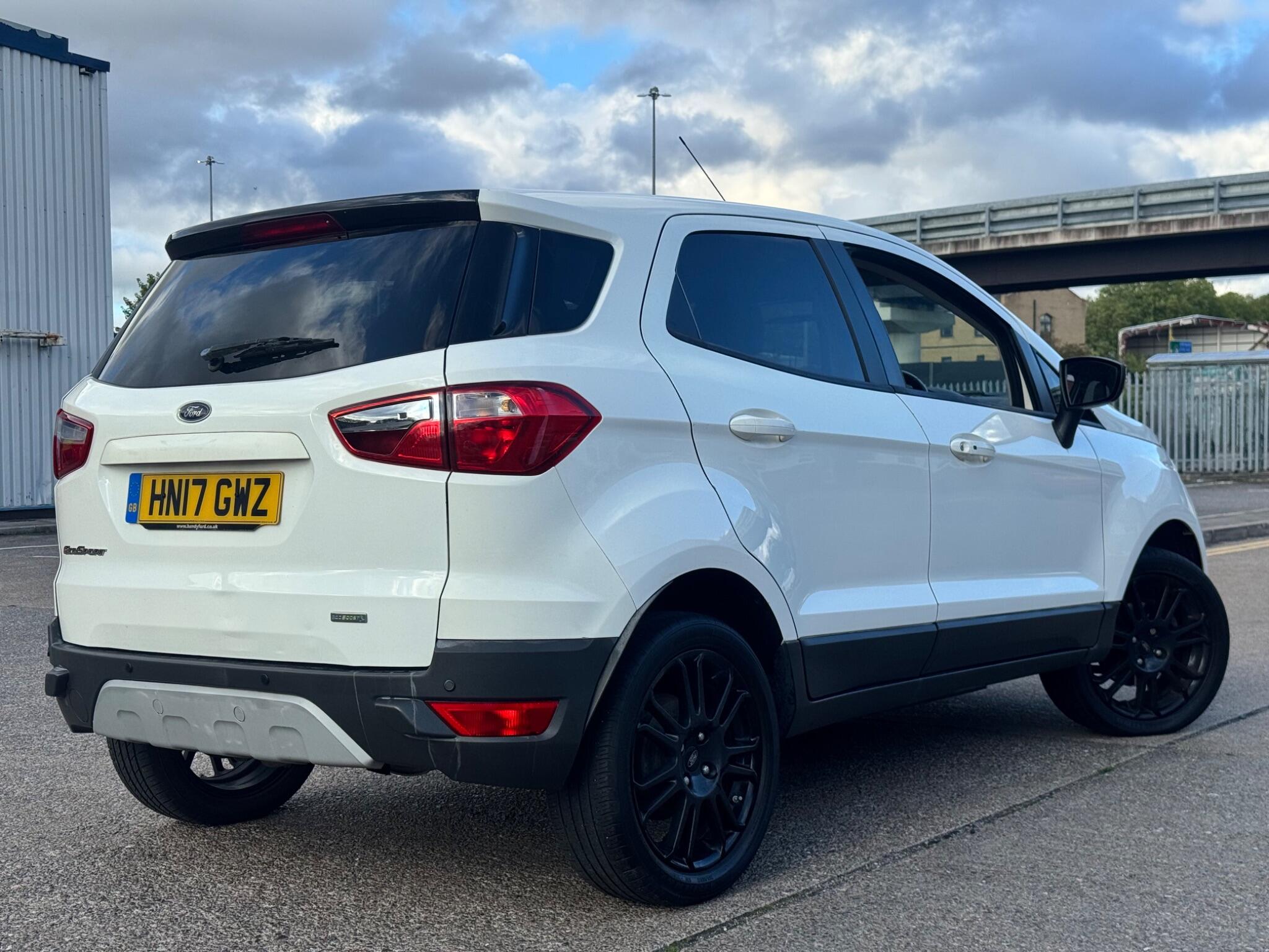 Ford Ecosport view 20