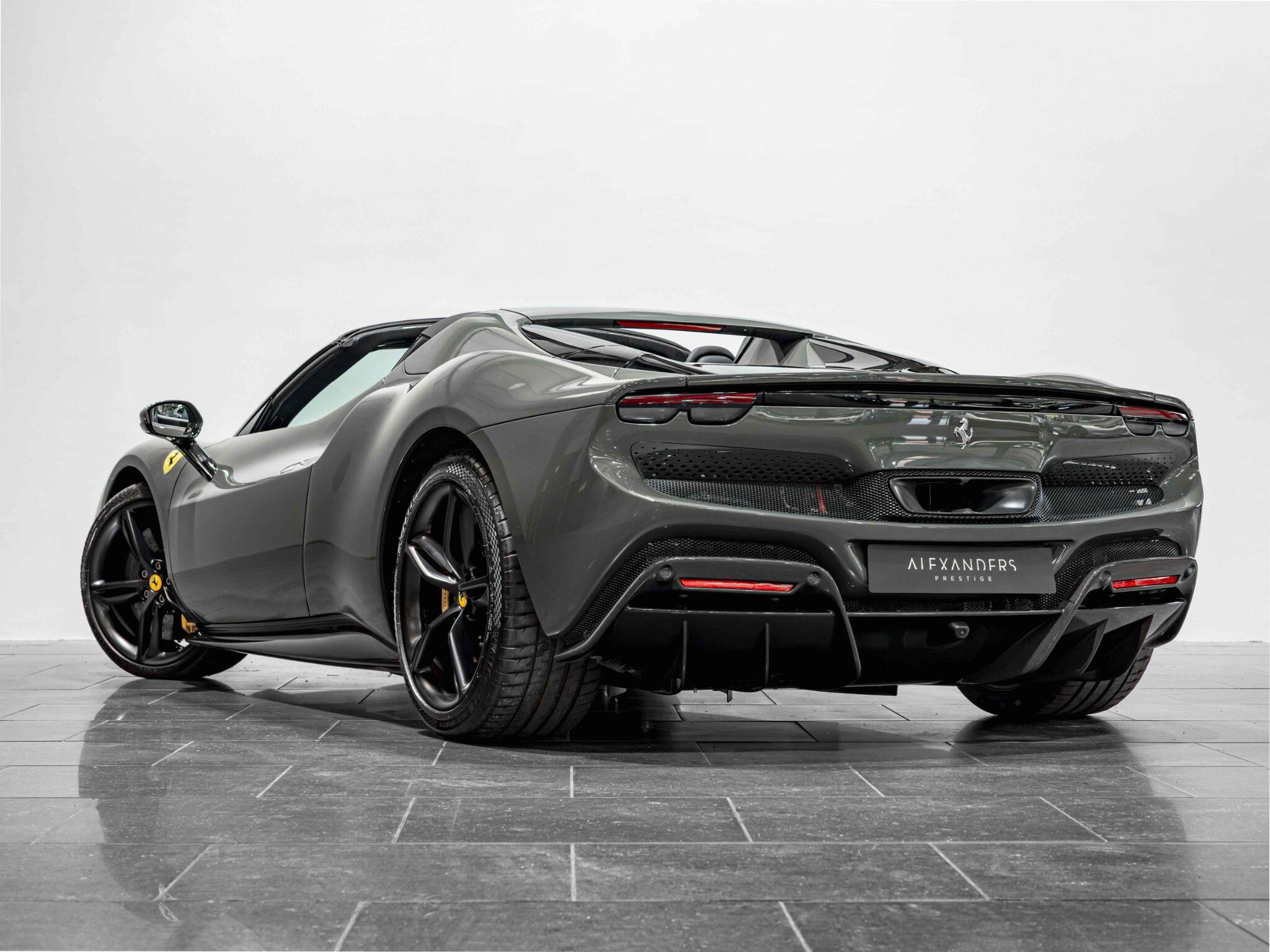 Ferrari 296 GTS view 10