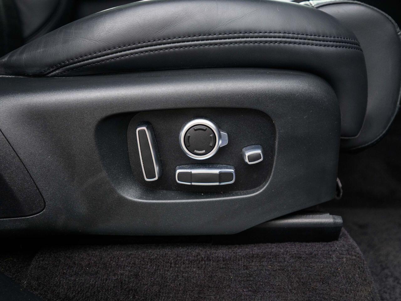Land Rover Range Rover Sport view 28