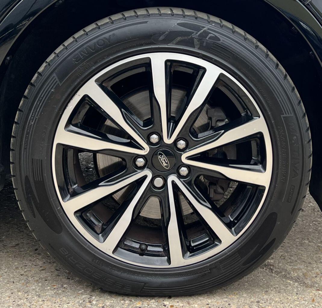Ford Kuga view 11