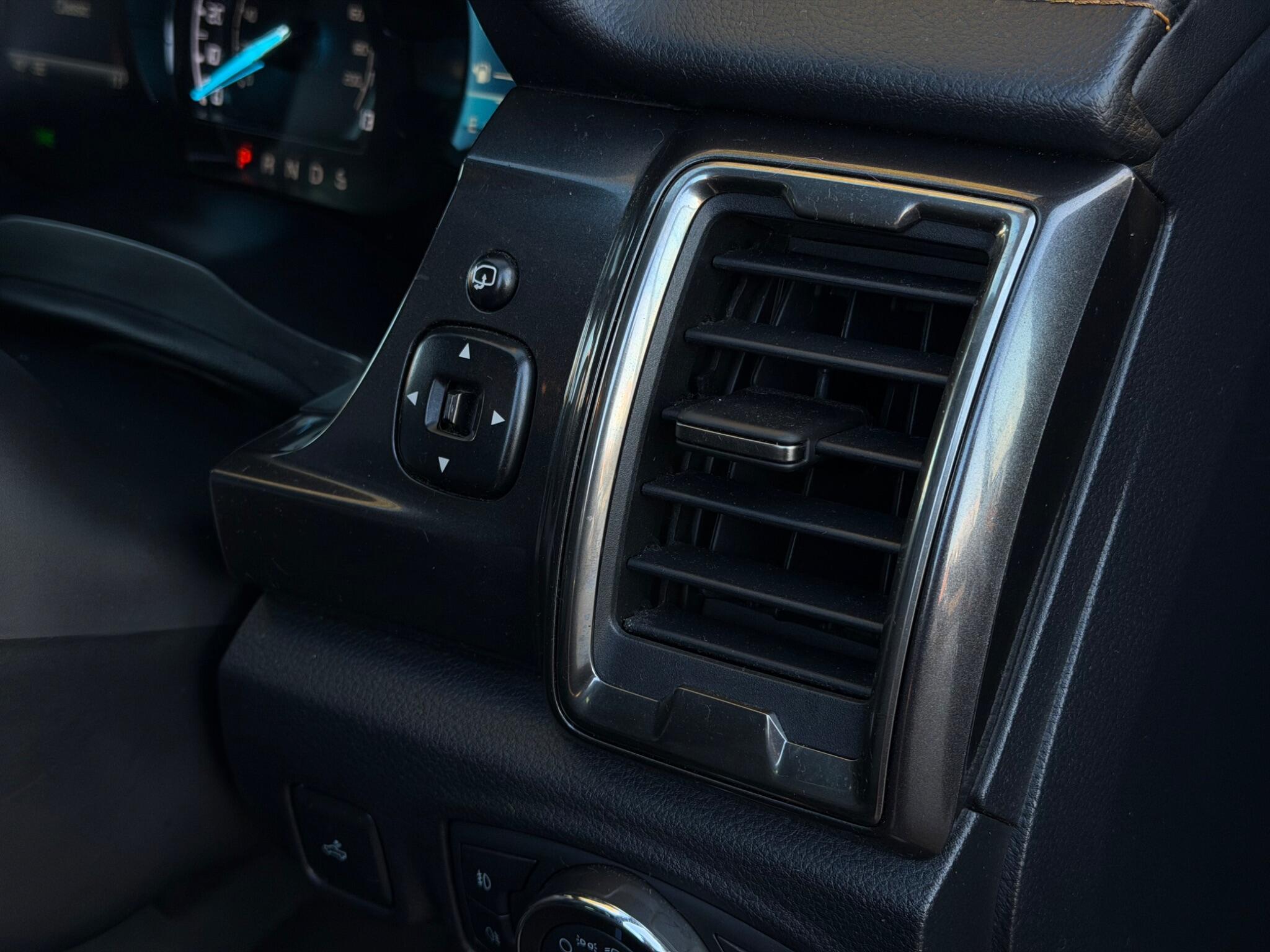 Ford Ranger view 26