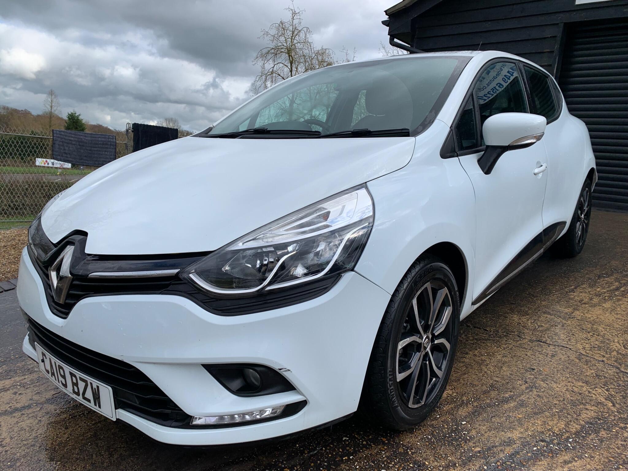 RENAULT CLIO 0.9 TCE PLAY EURO 6 S S 5DR GOOD PRICE 156.92 MONTHLY...