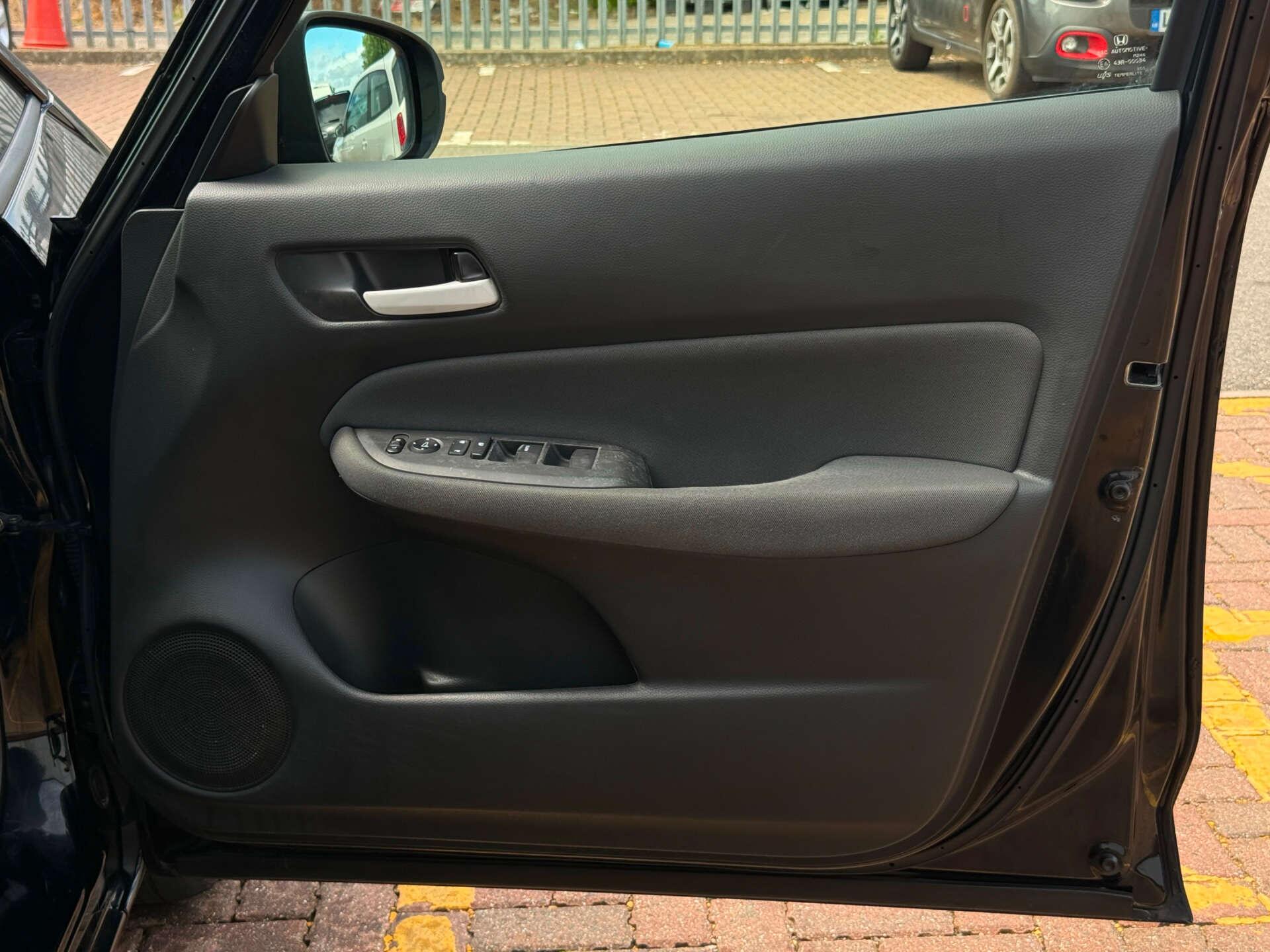 Honda Jazz view 18