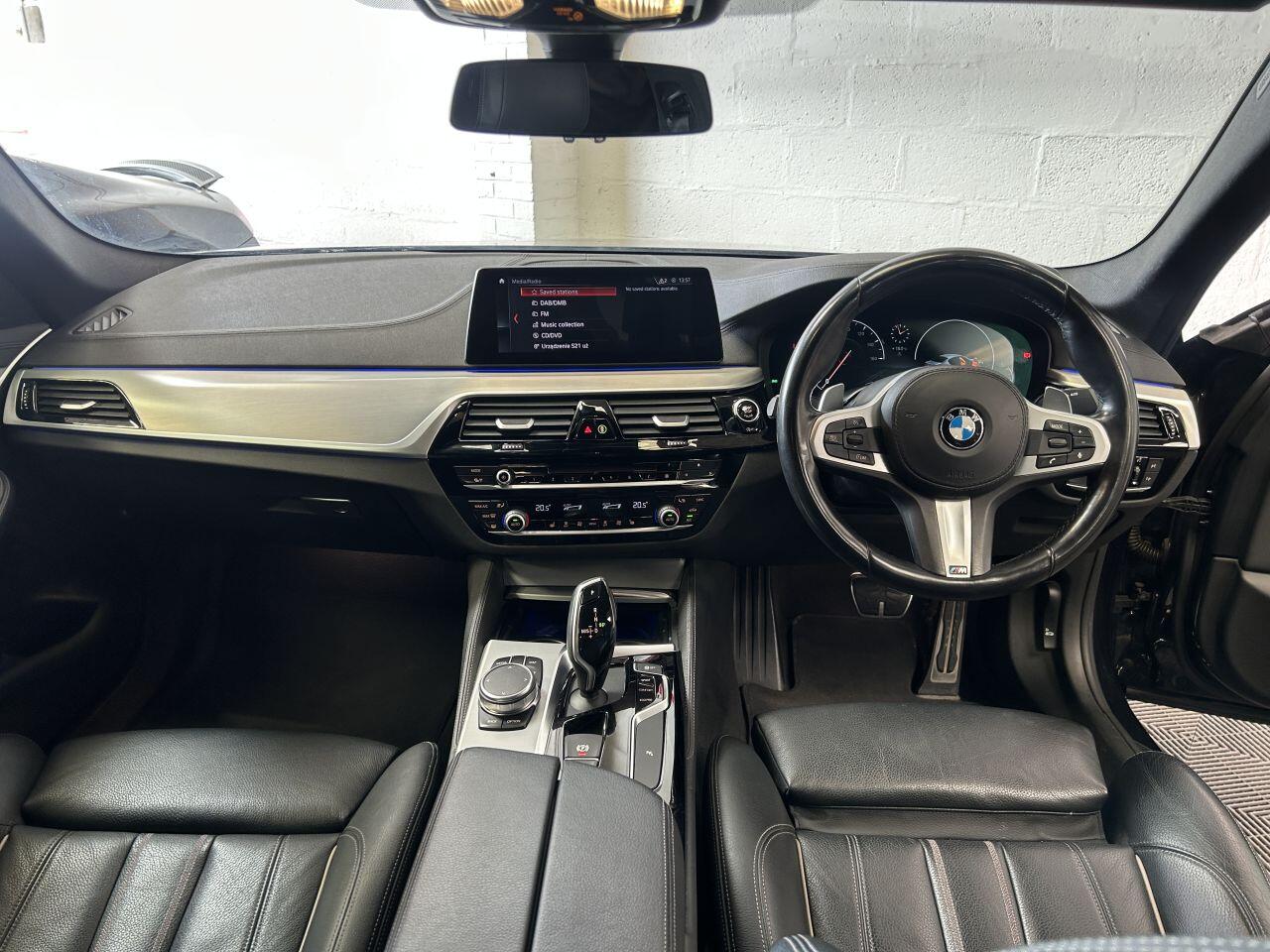 BMW 5 Series view 34