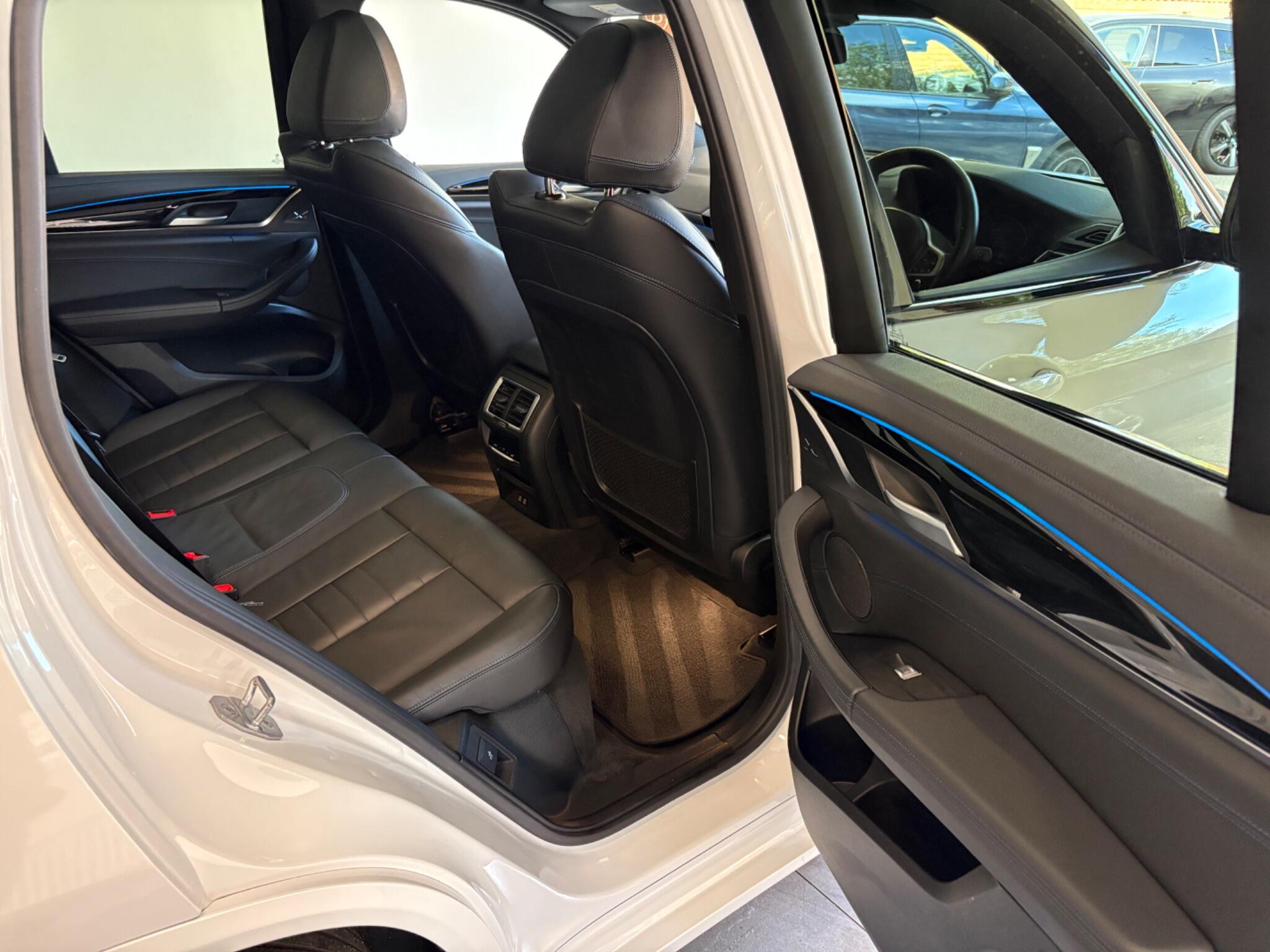 BMW Ix3 view 15
