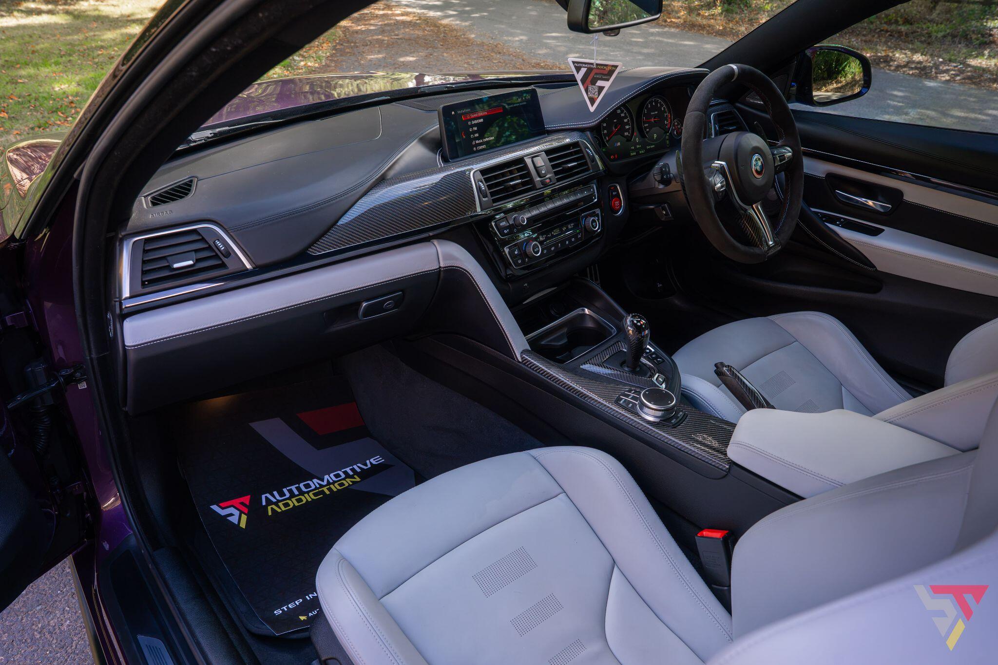 BMW M4 view 17