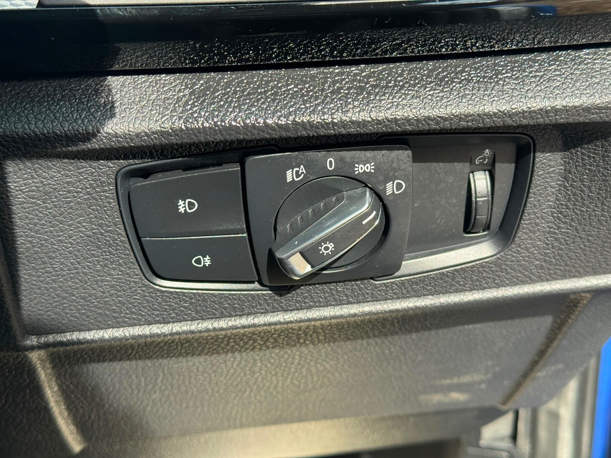 BMW 1 Series view 18