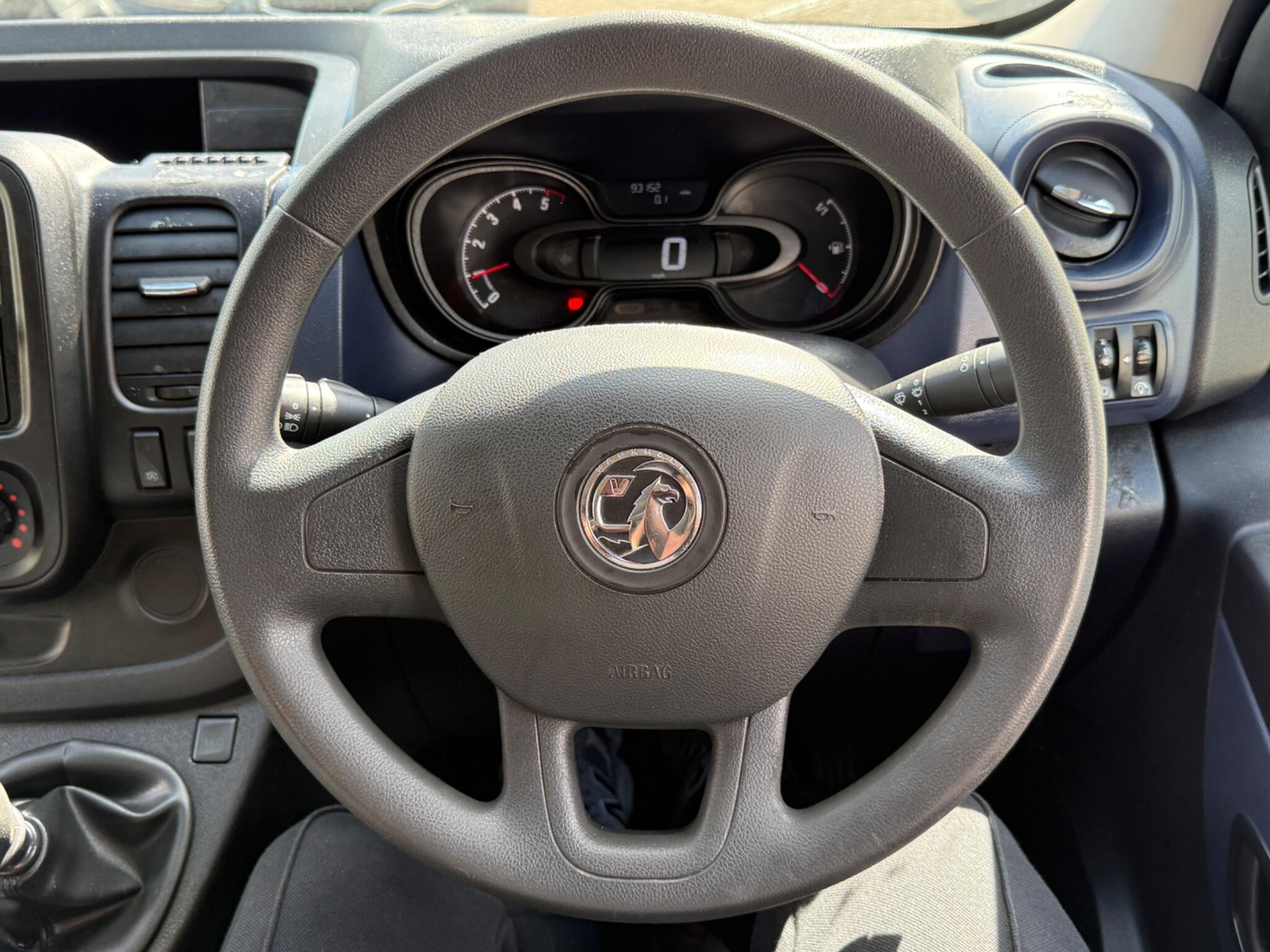 Vauxhall Vivaro - Image 61
