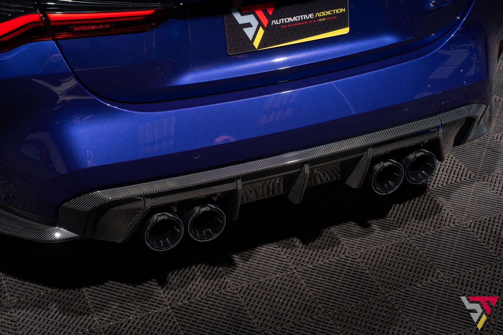 BMW M4 view 10